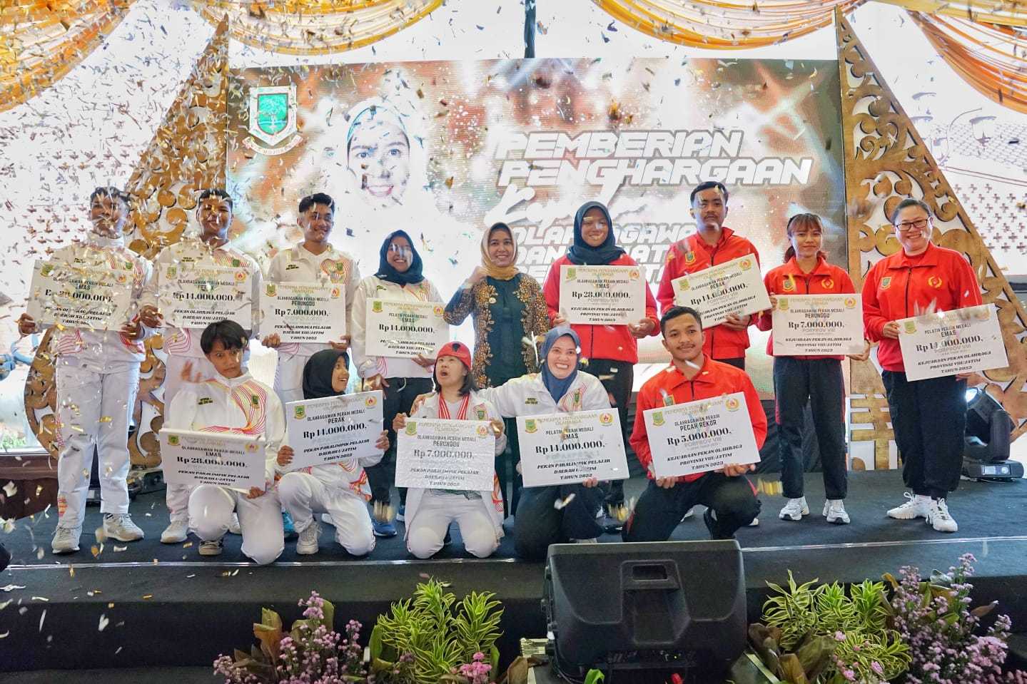 gambar utama