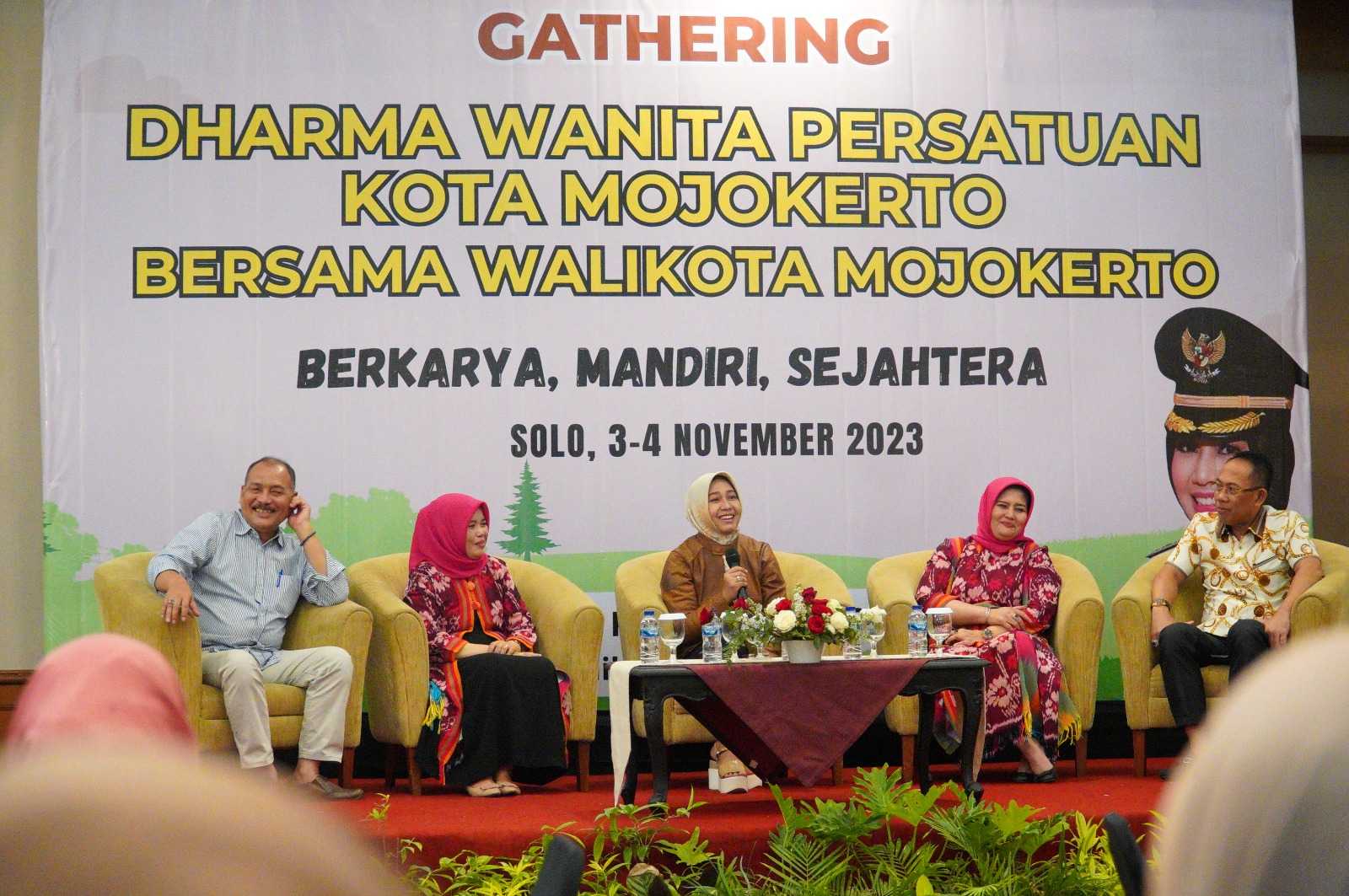 gambar utama