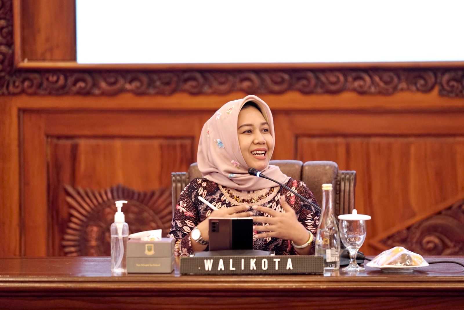 gambar utama