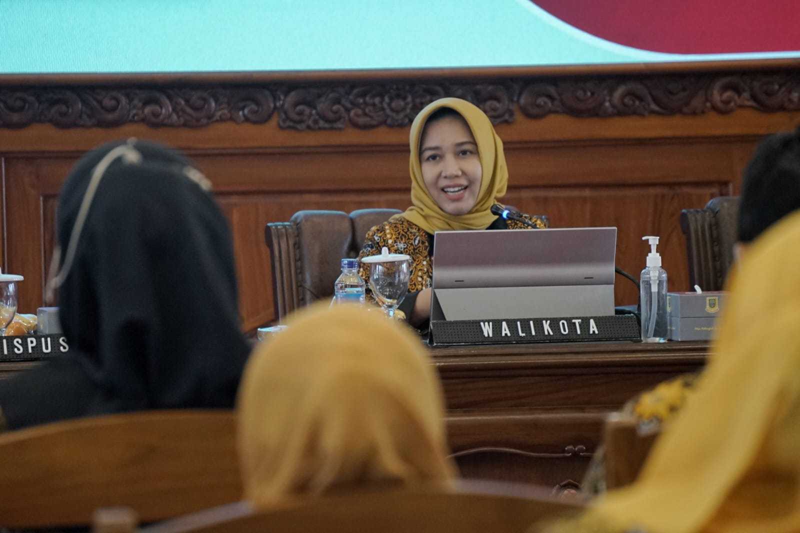 gambar utama