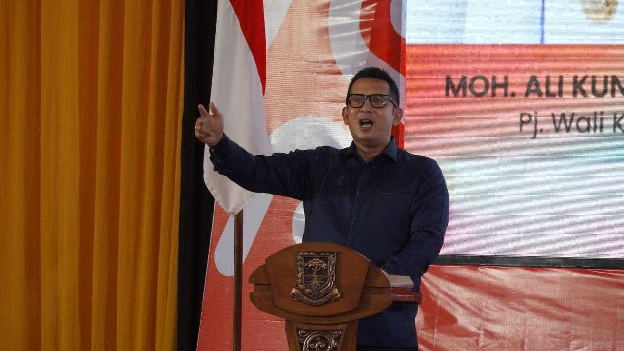 gambar utama