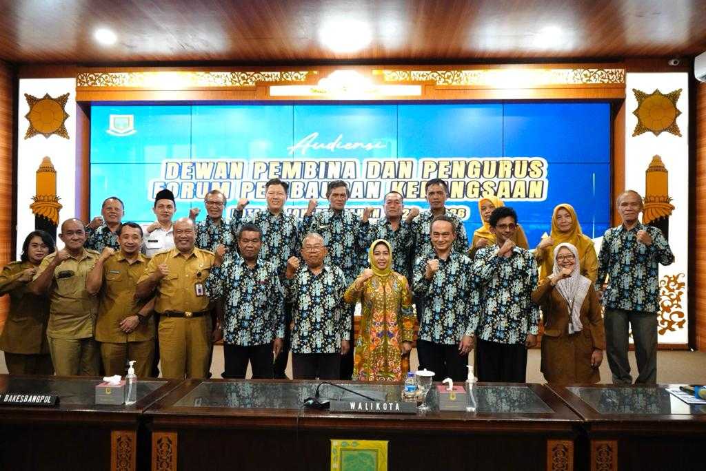 gambar utama