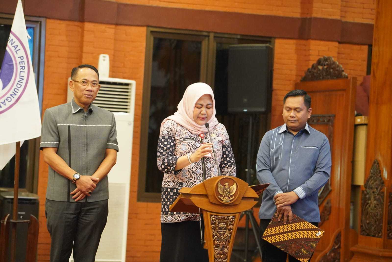 gambar utama