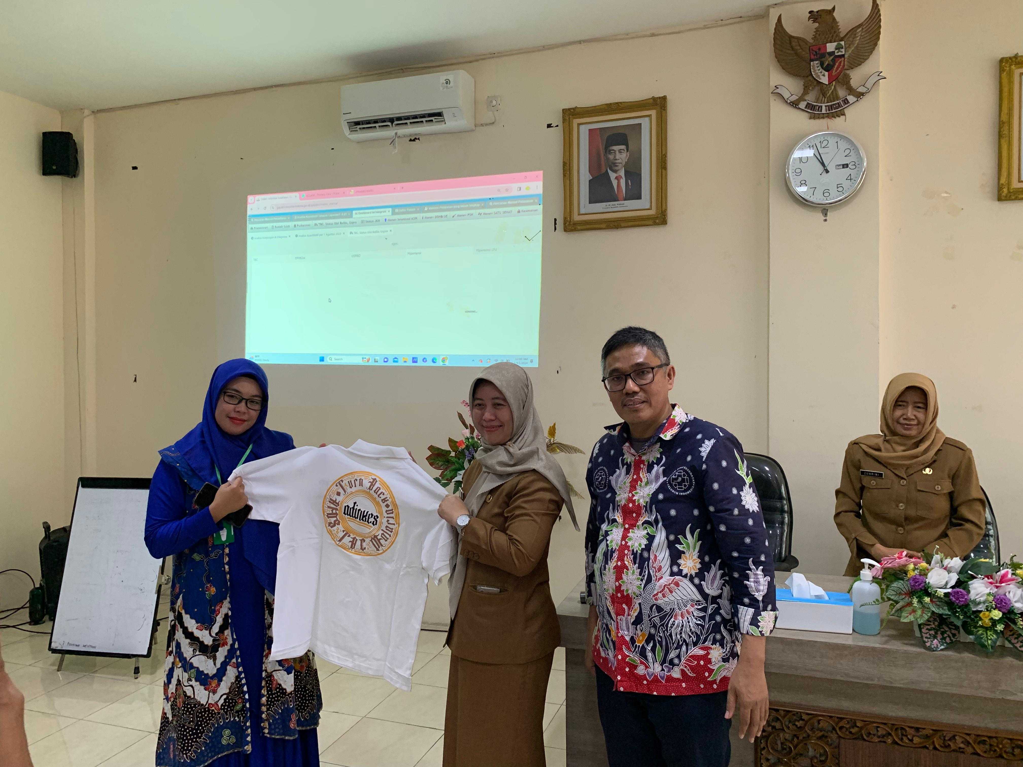 gambar utama