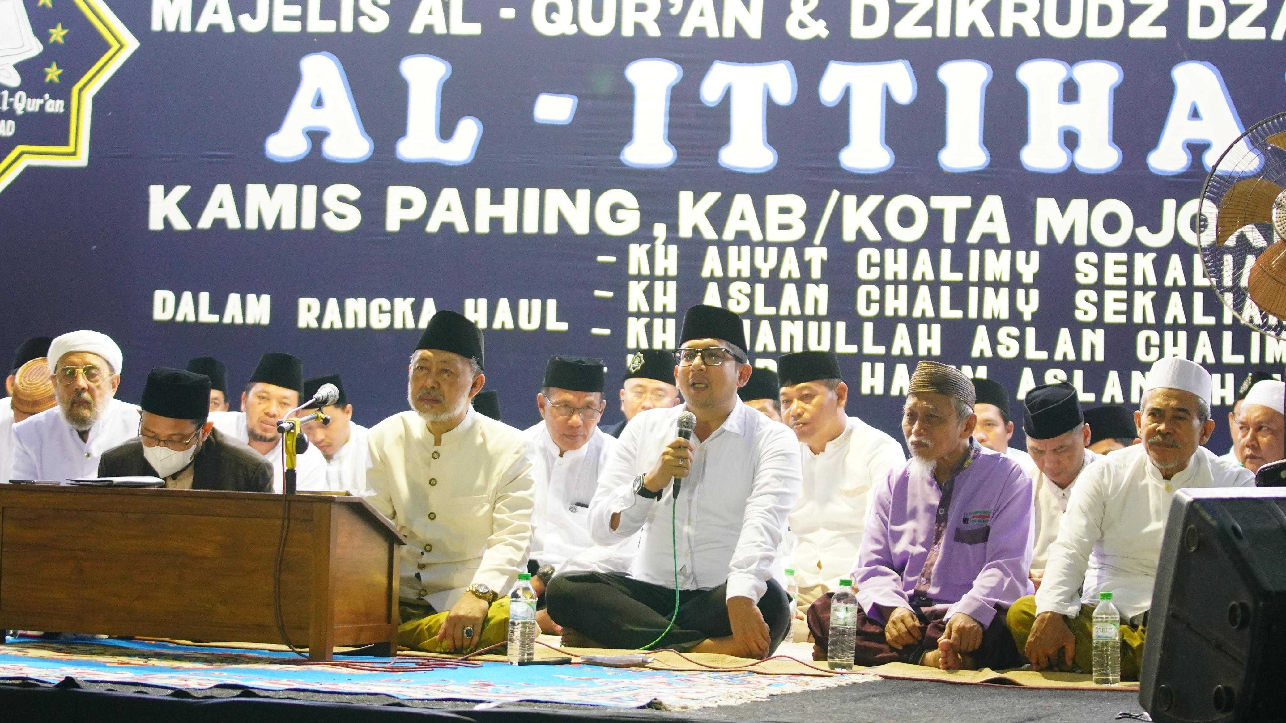 gambar utama