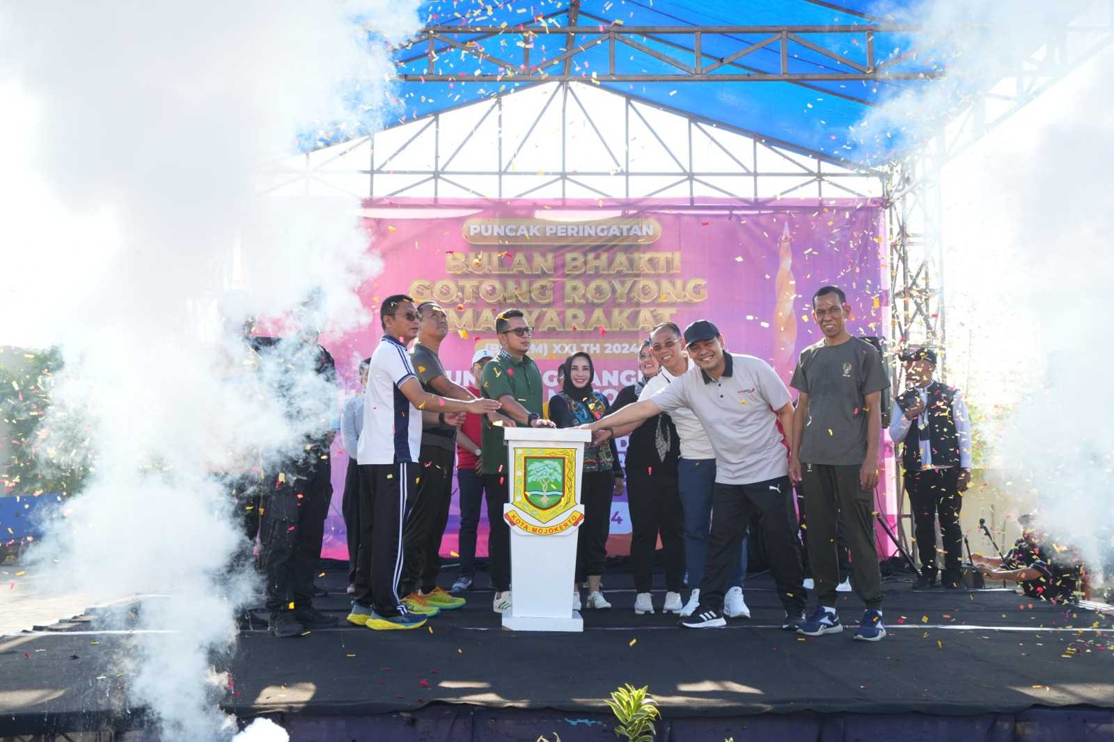 gambar utama
