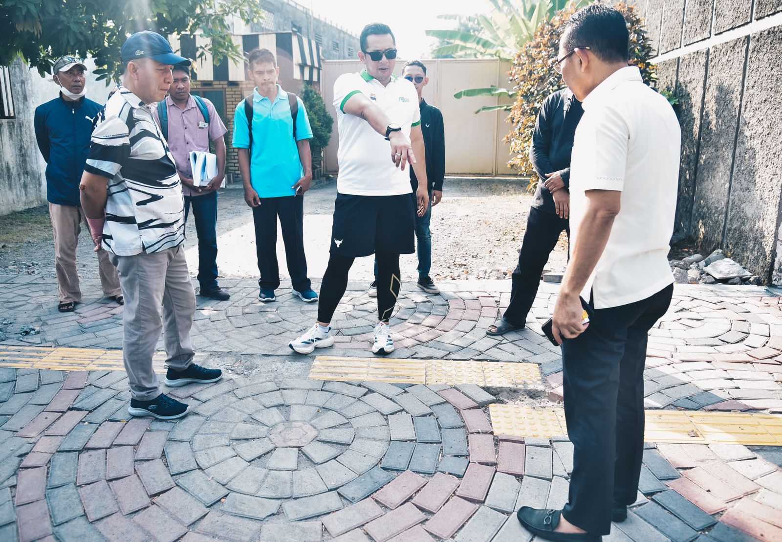 gambar utama