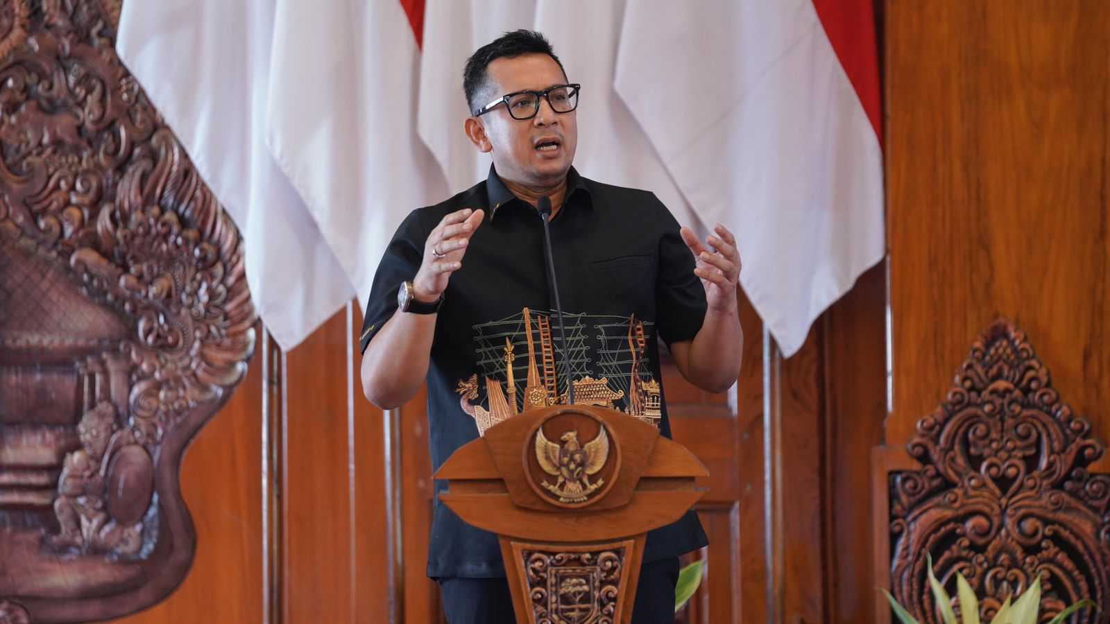 gambar utama