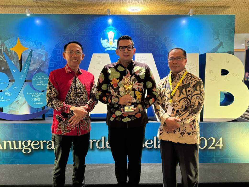 gambar utama