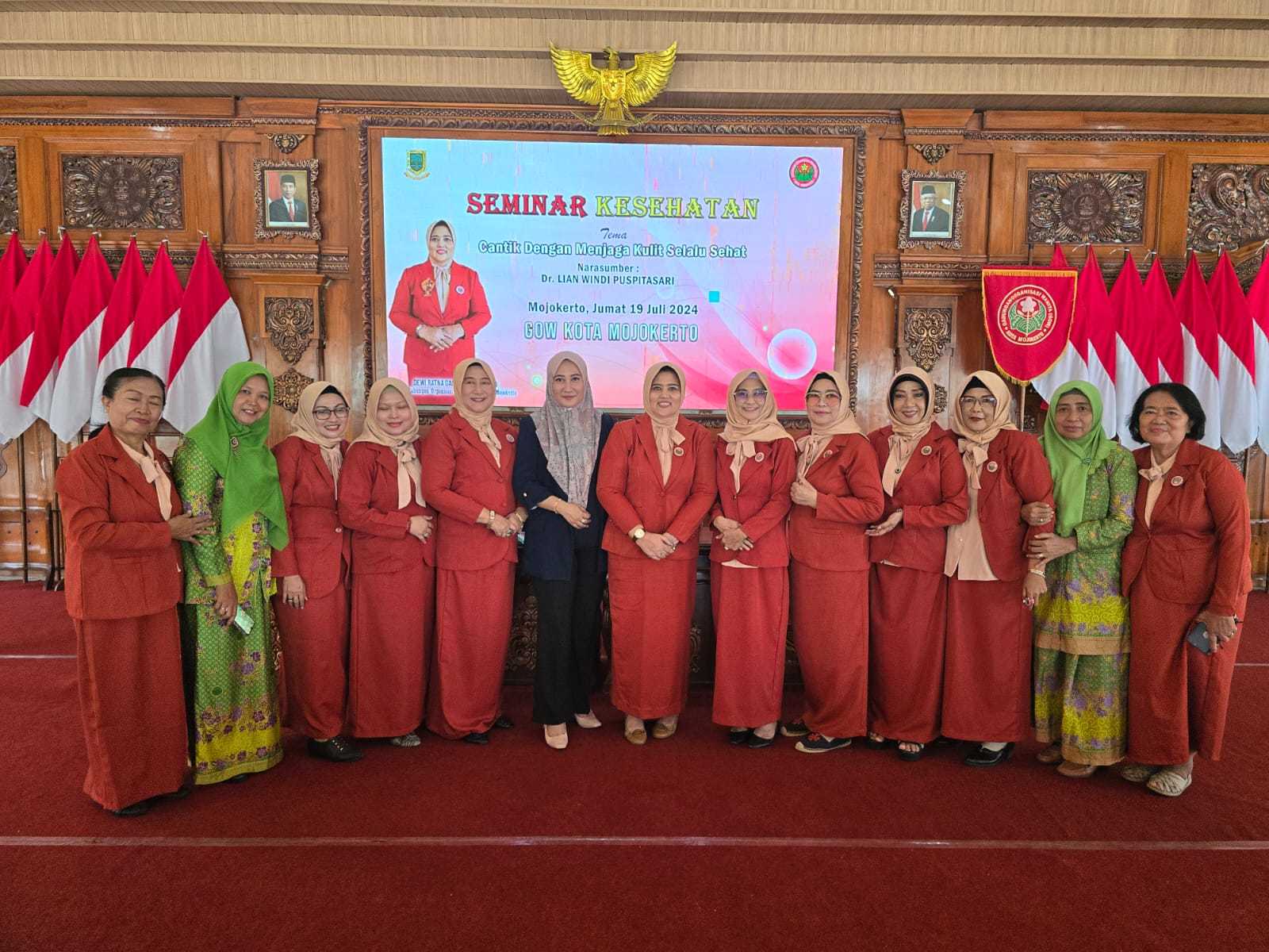 gambar utama
