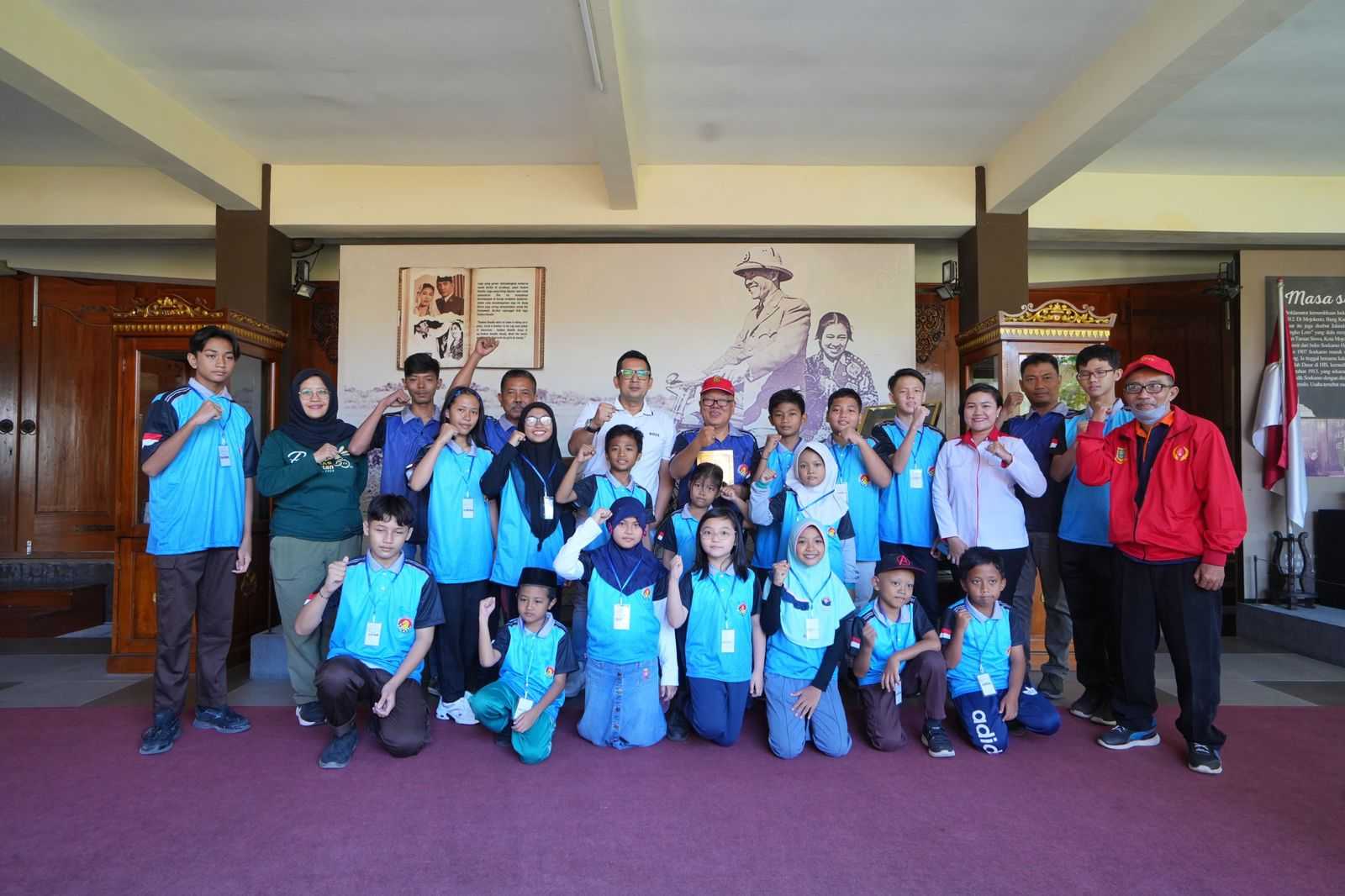 gambar utama