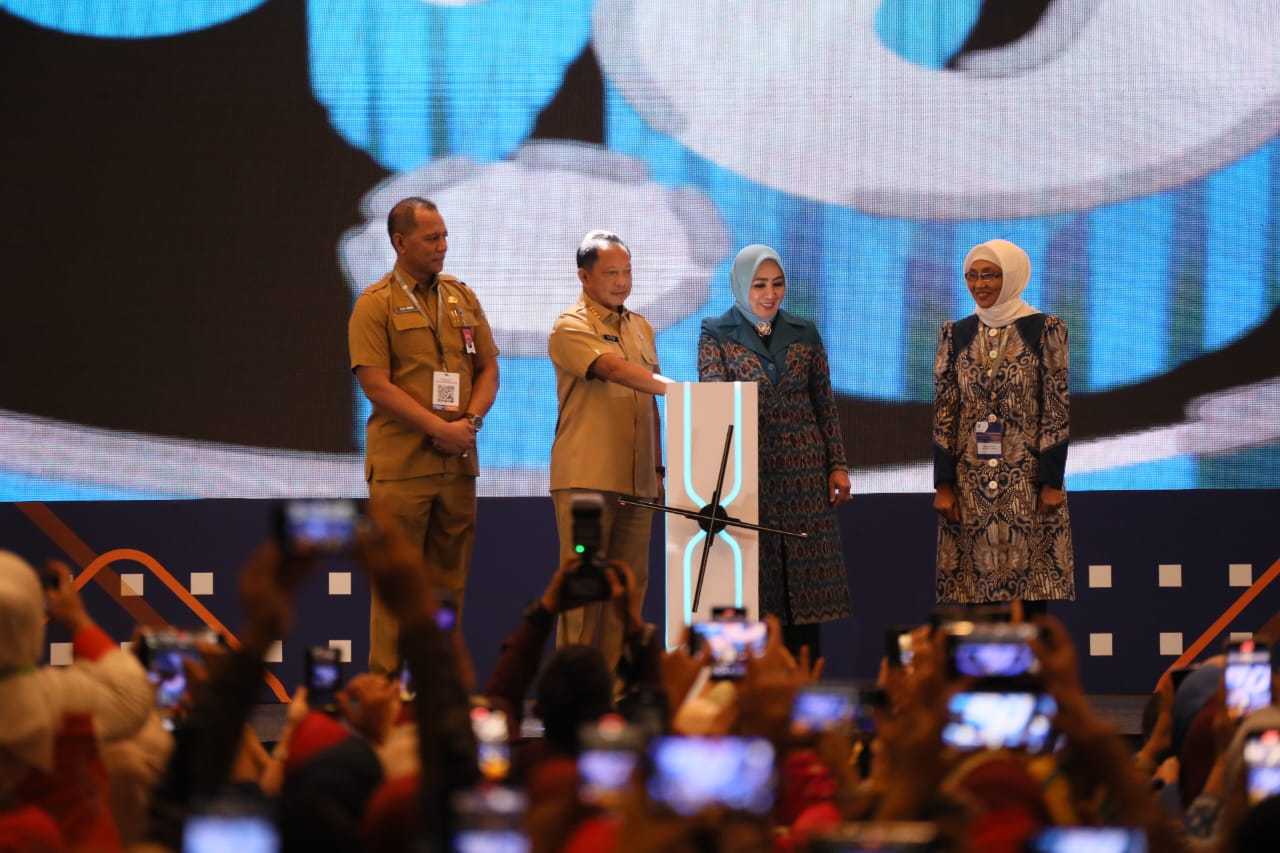 gambar utama