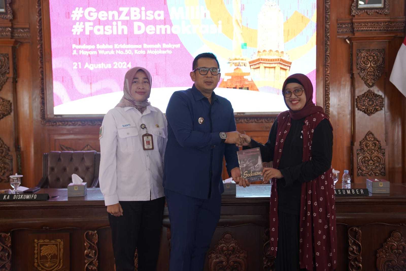 gambar utama