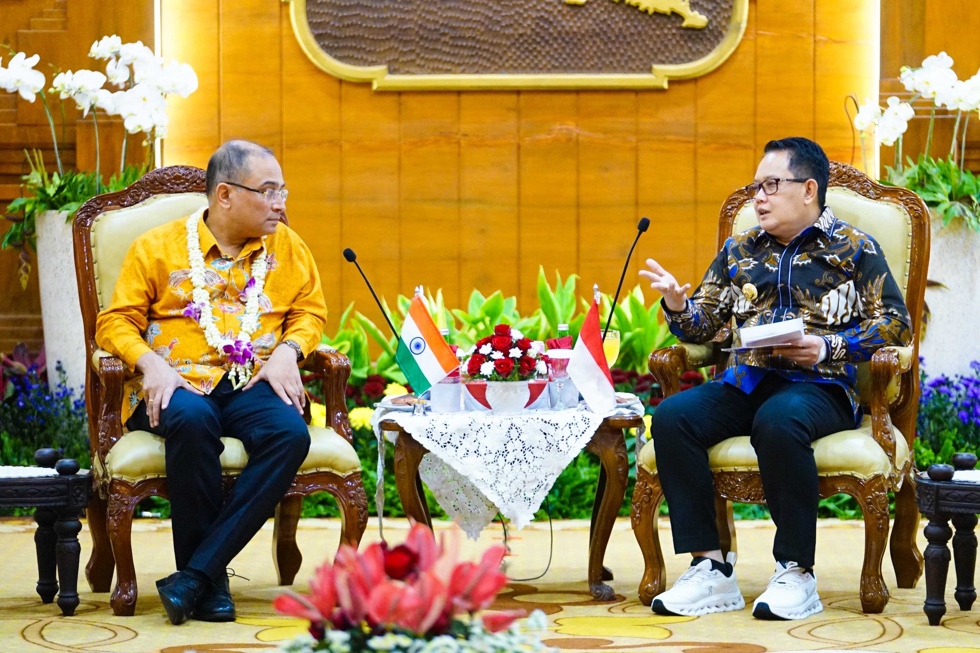 gambar utama