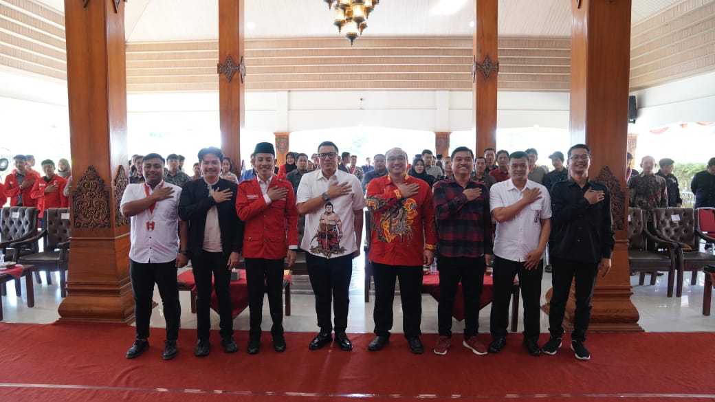 gambar utama