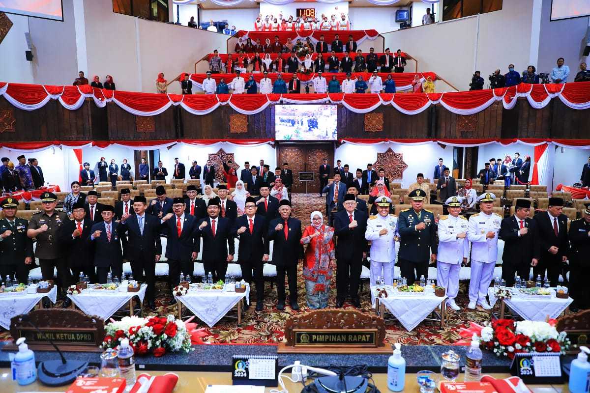 gambar utama