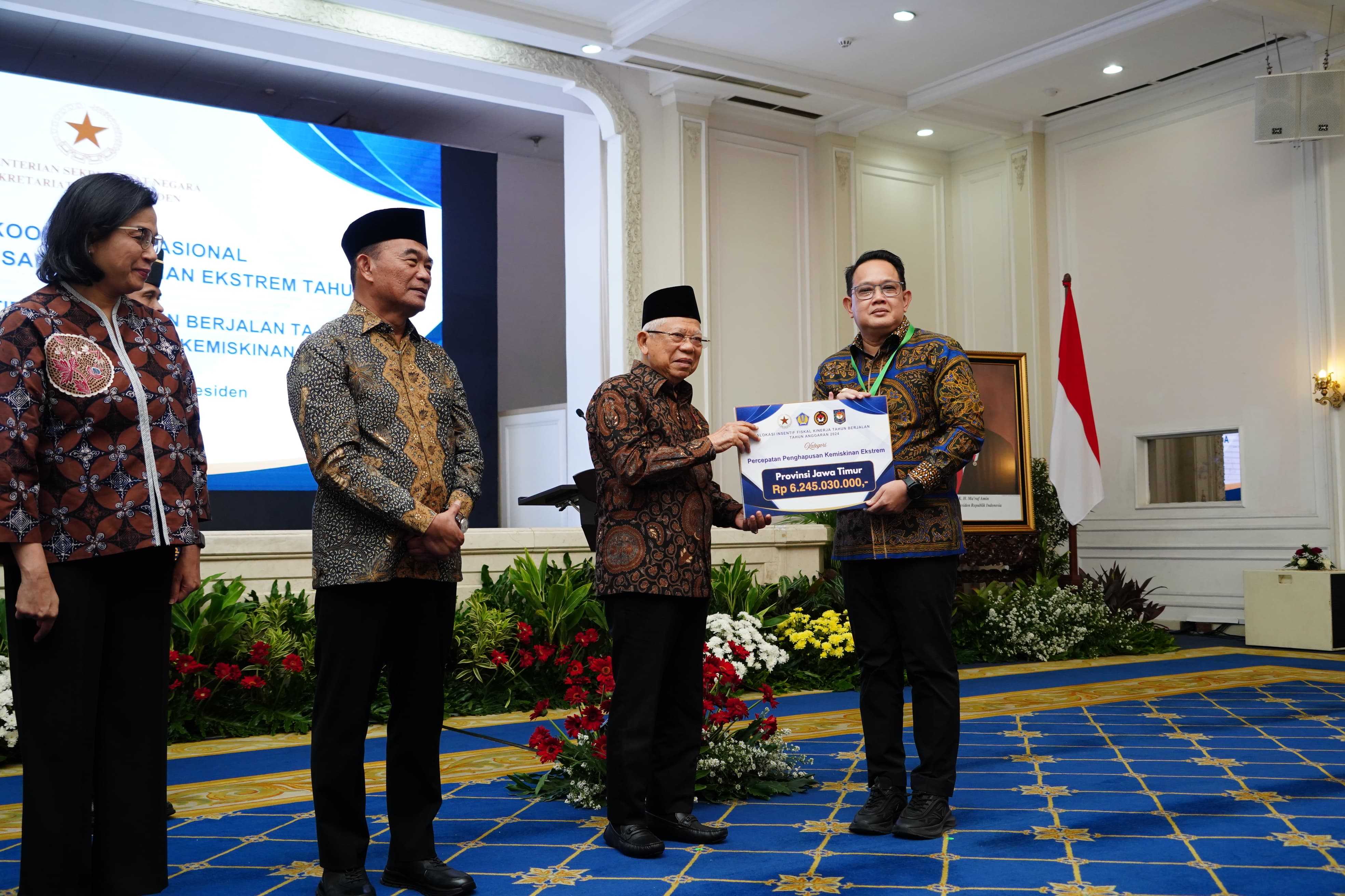 gambar utama