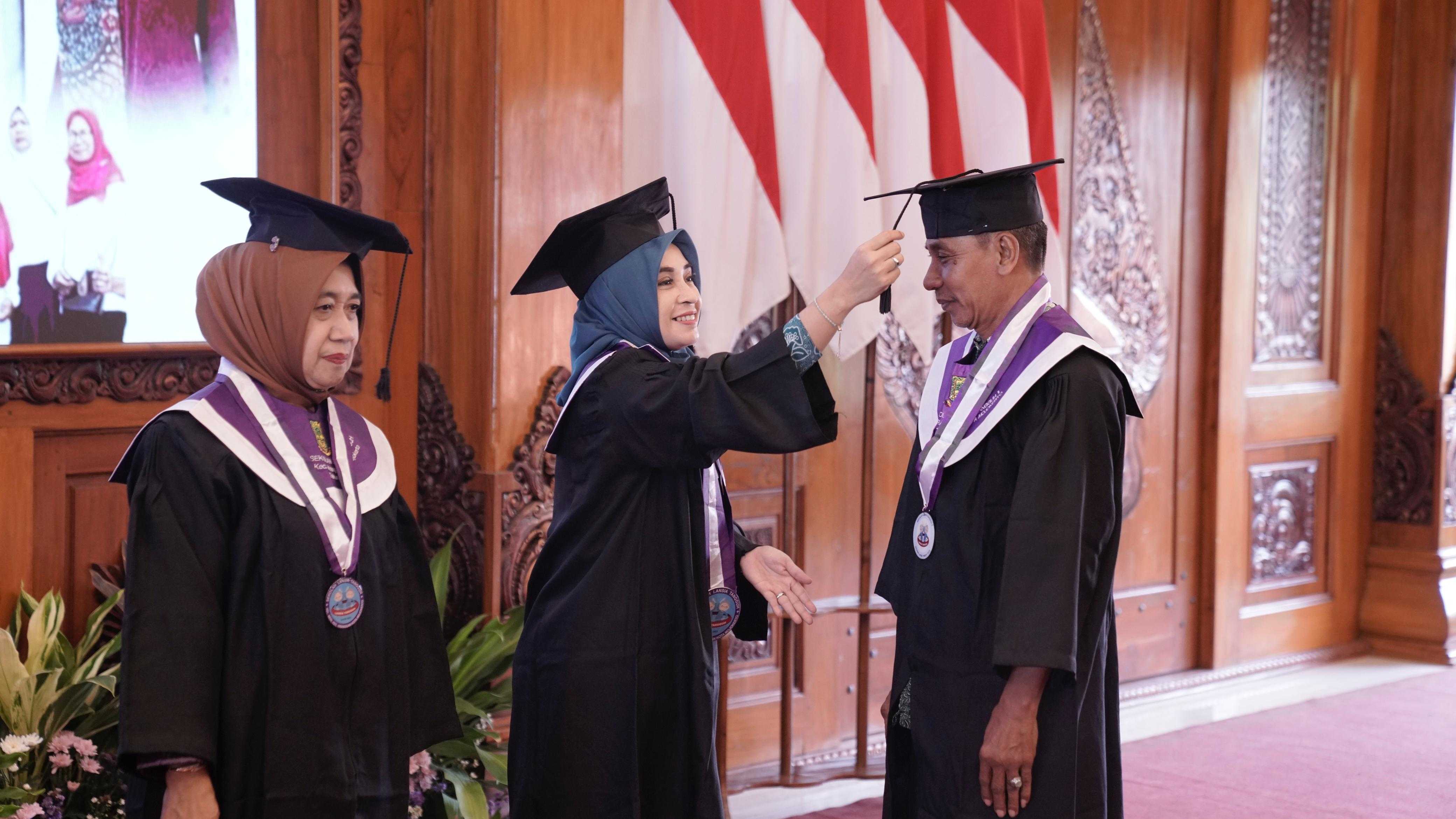 gambar utama