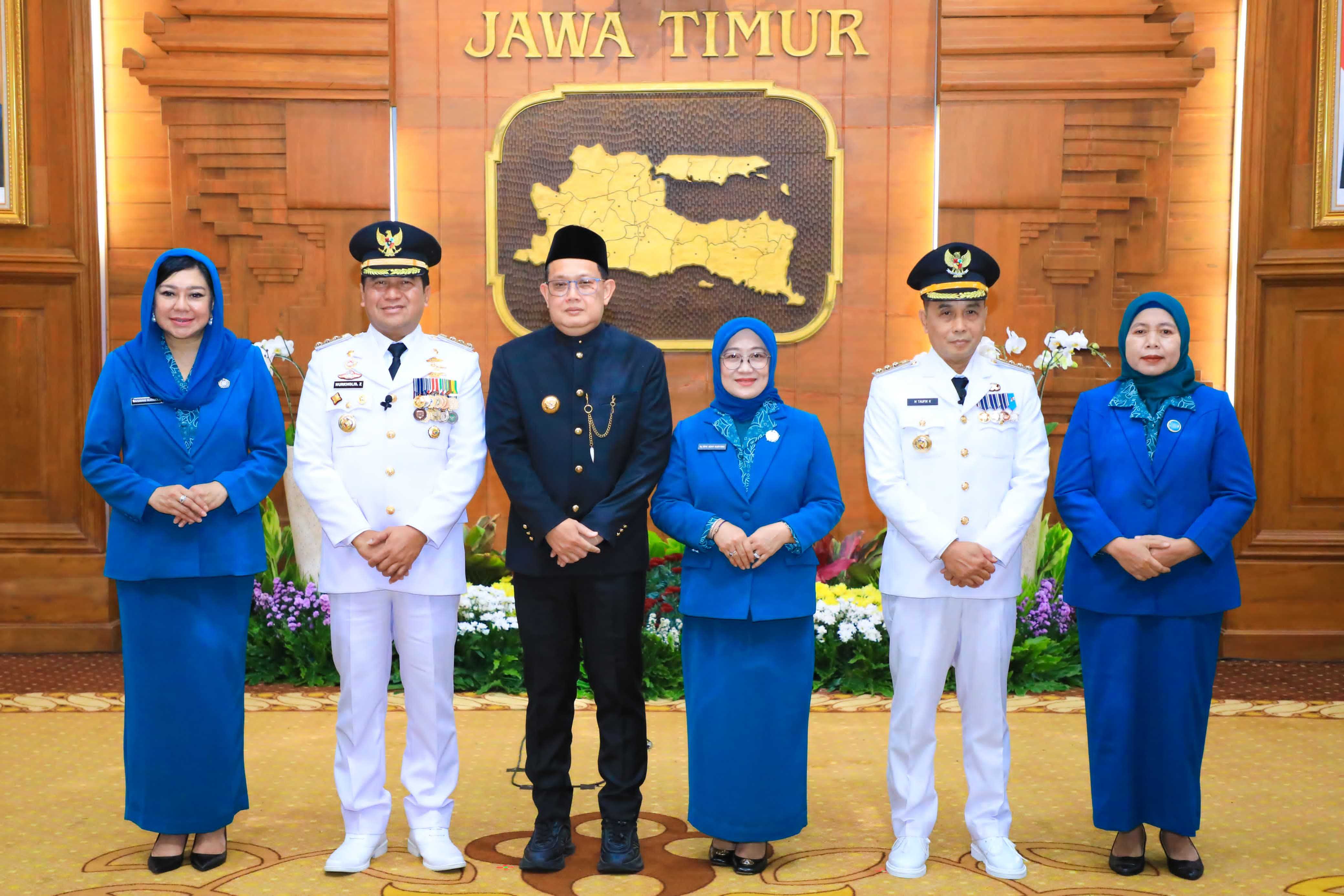 gambar utama