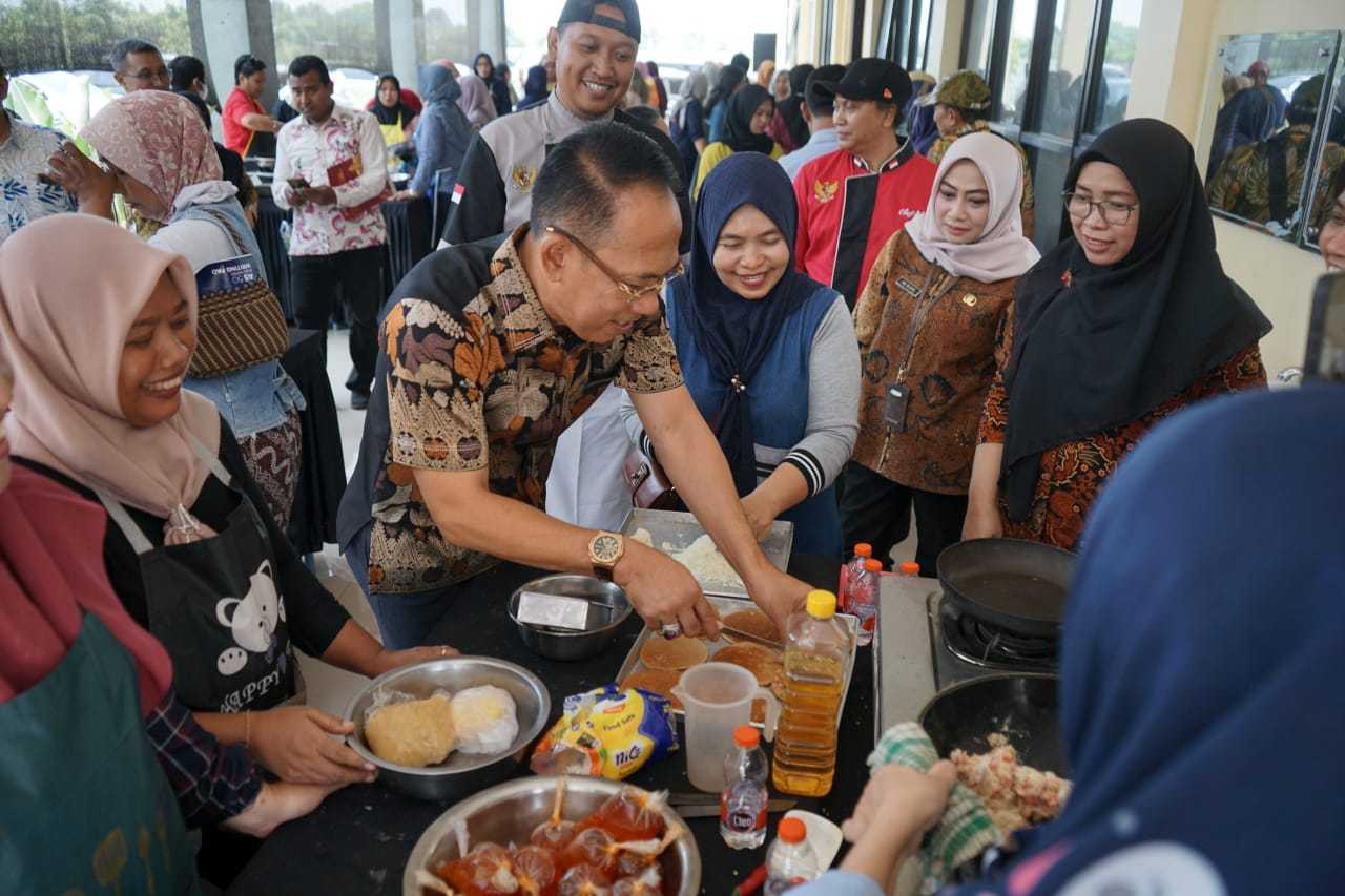 gambar utama