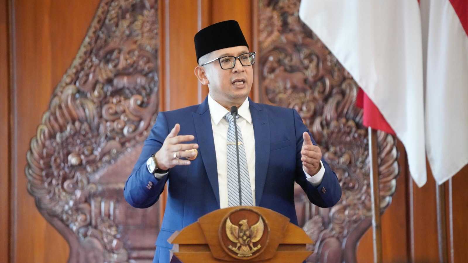 gambar utama