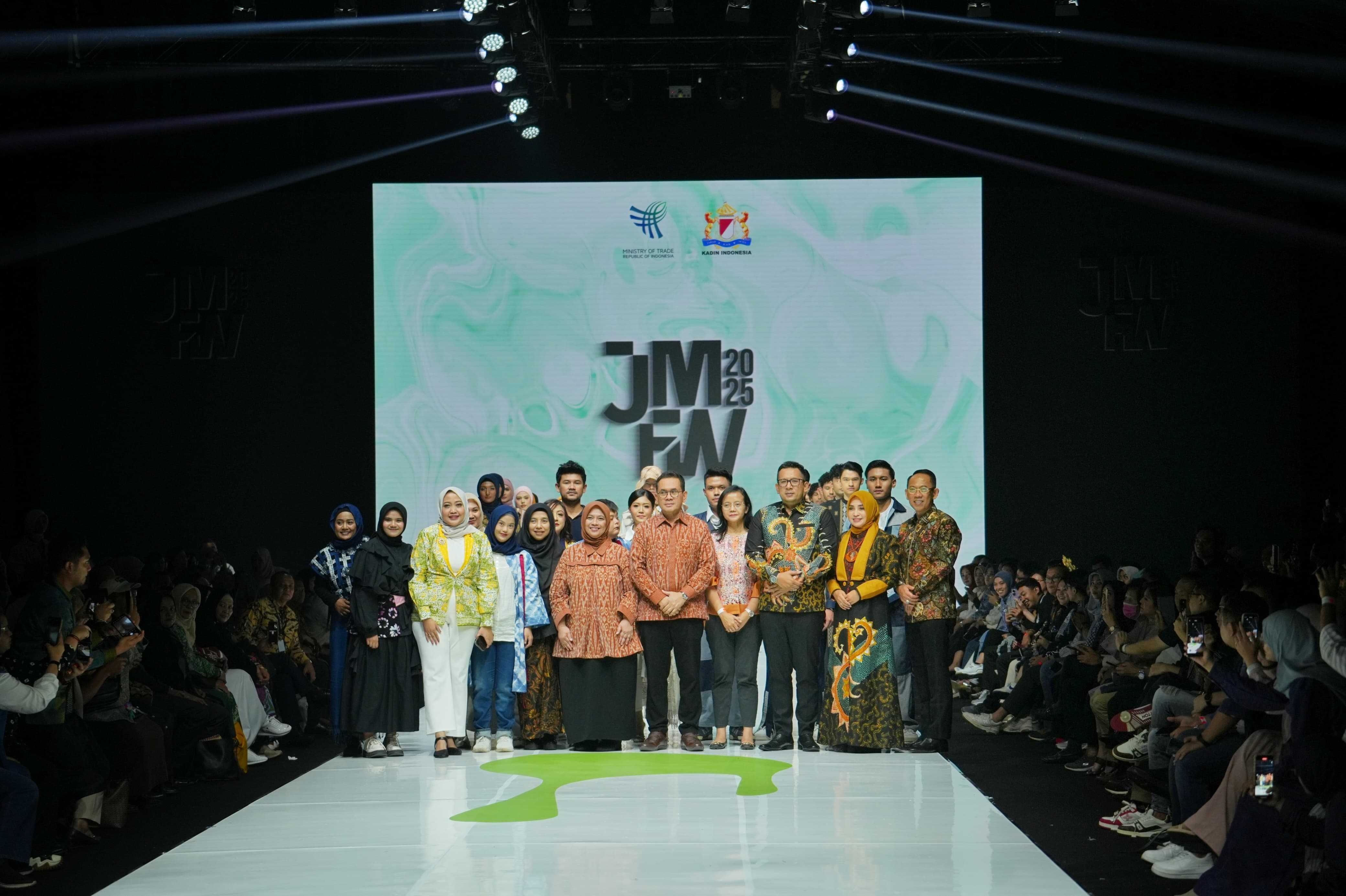 gambar utama