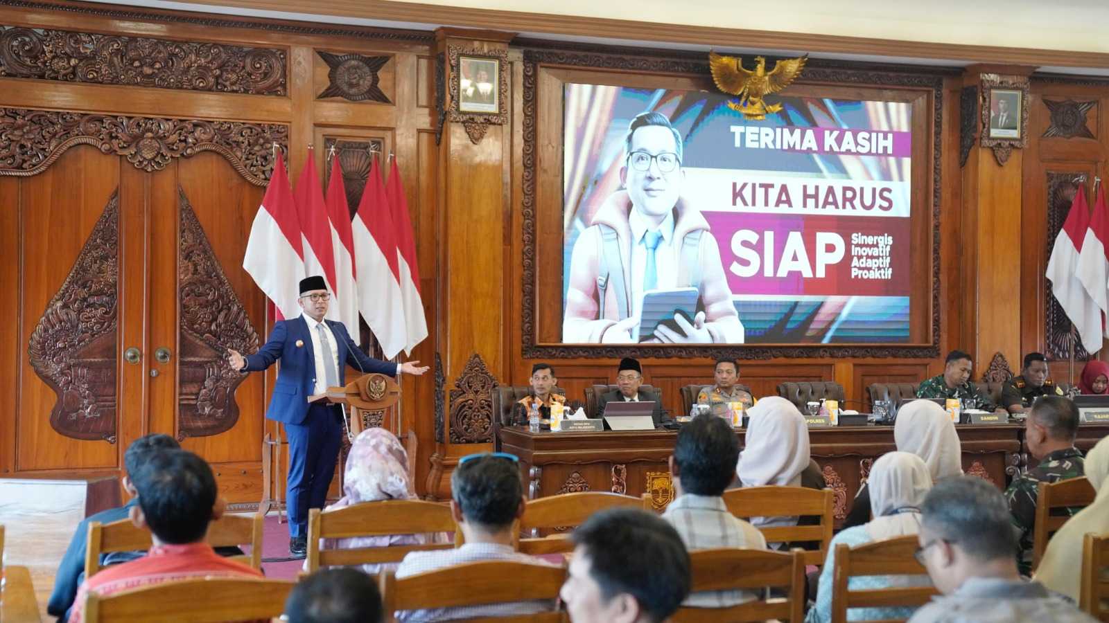 gambar utama