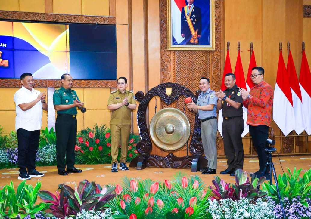 gambar utama