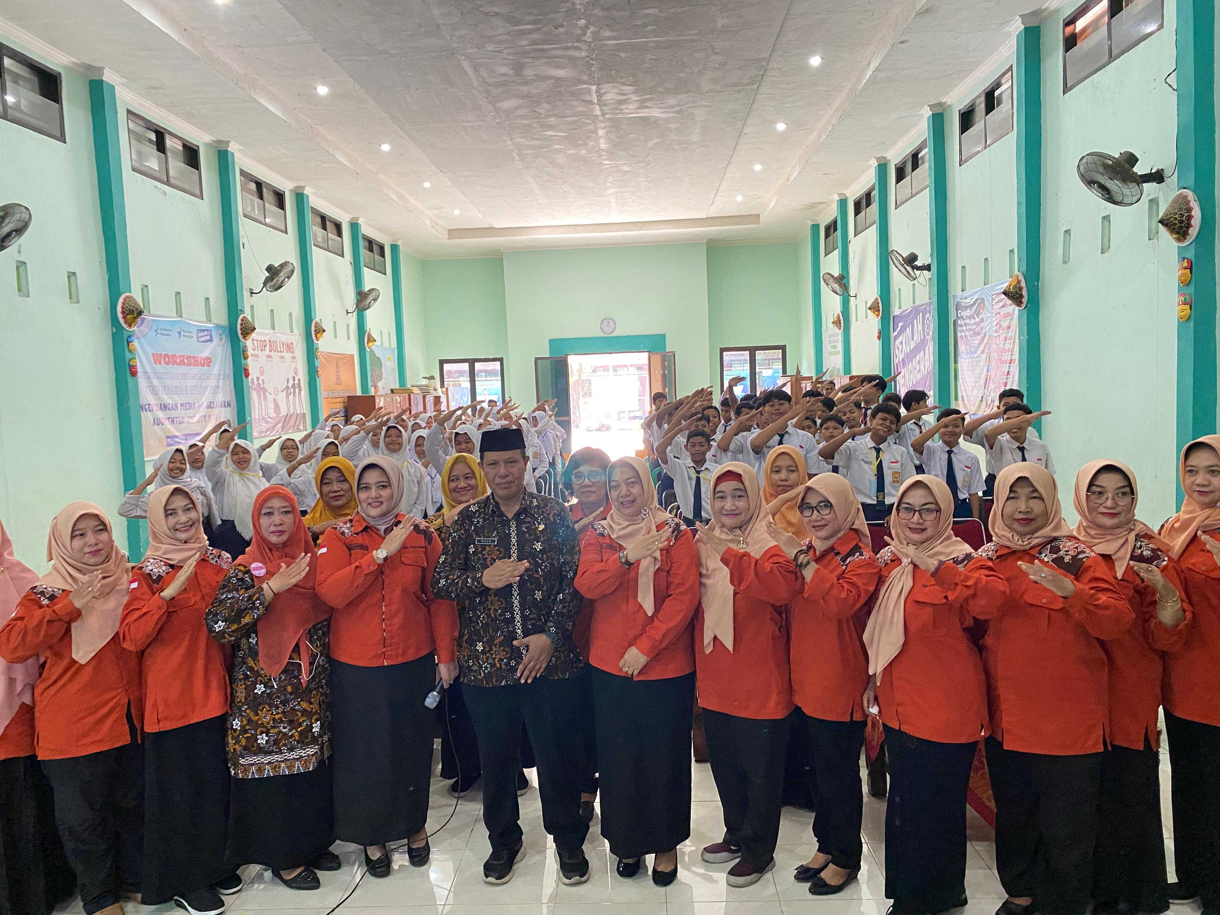 gambar utama
