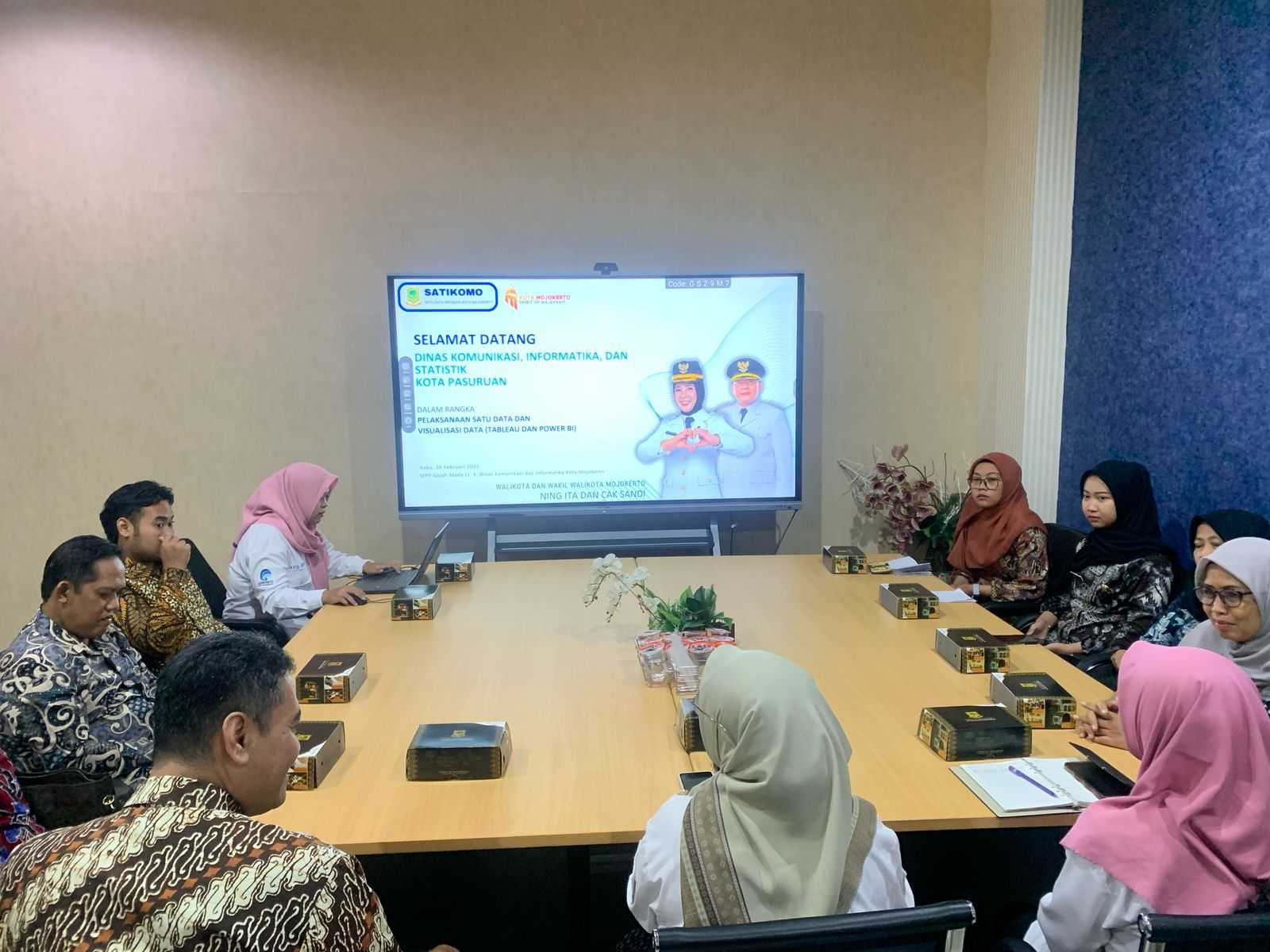 gambar utama
