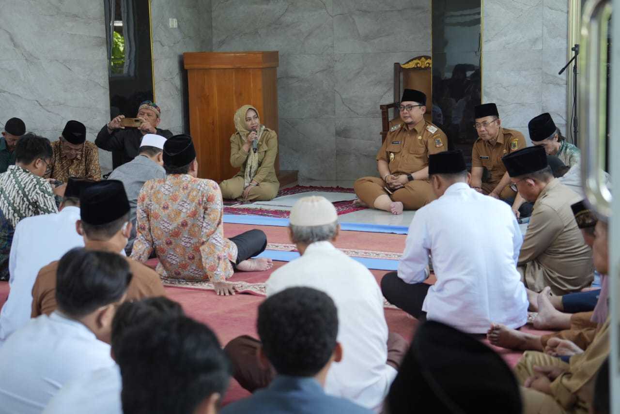 gambar utama