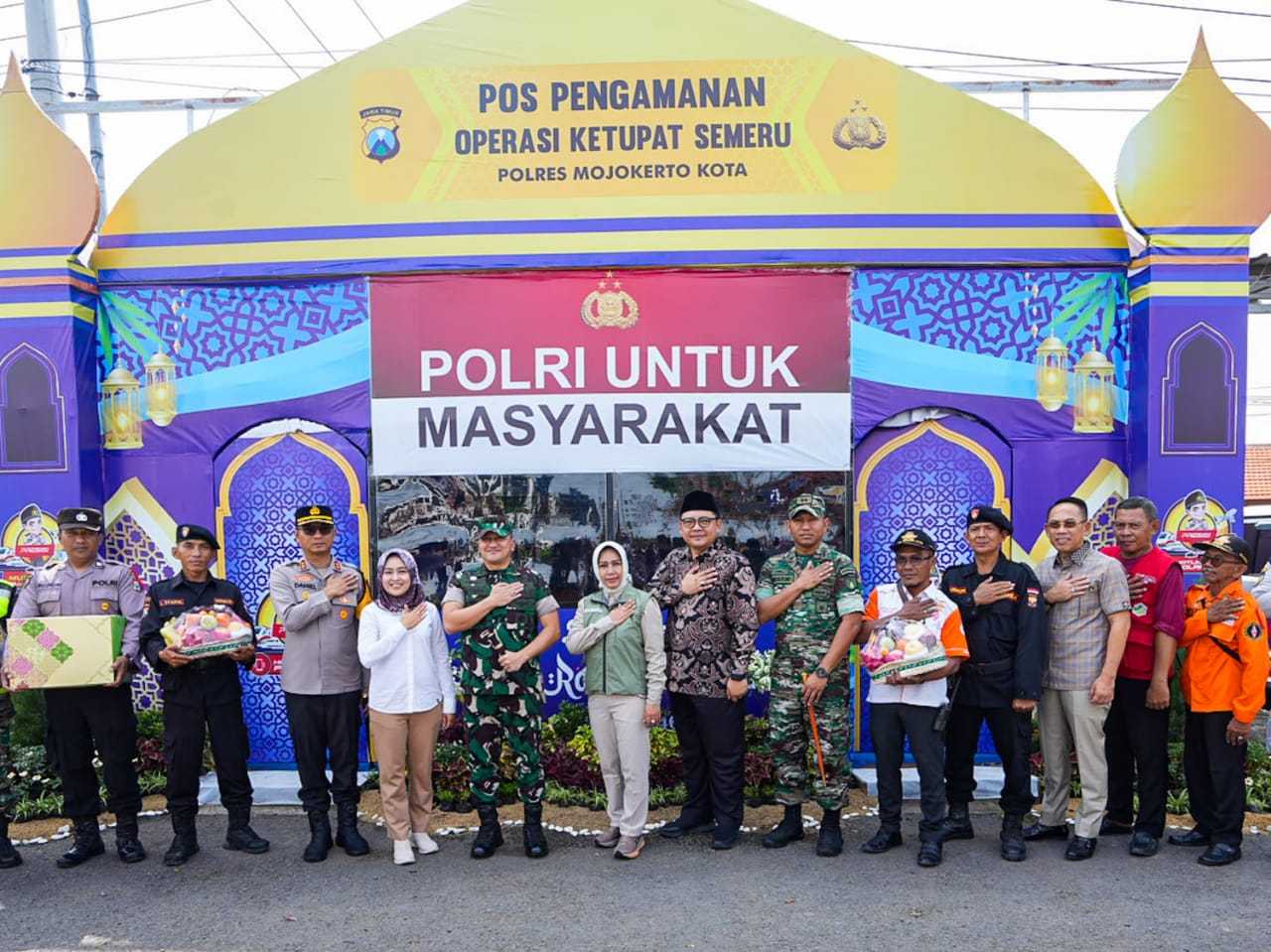 gambar utama