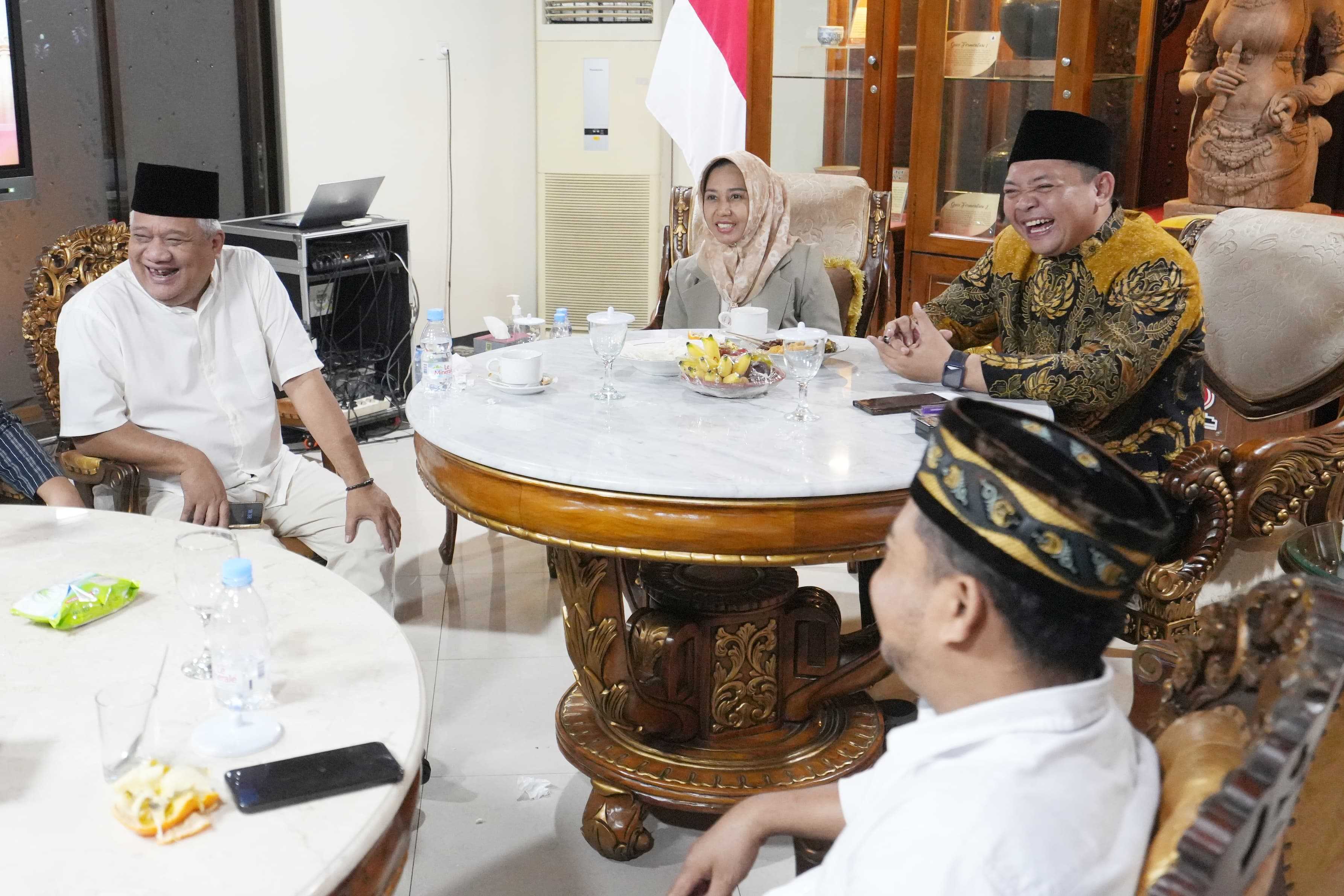 gambar utama
