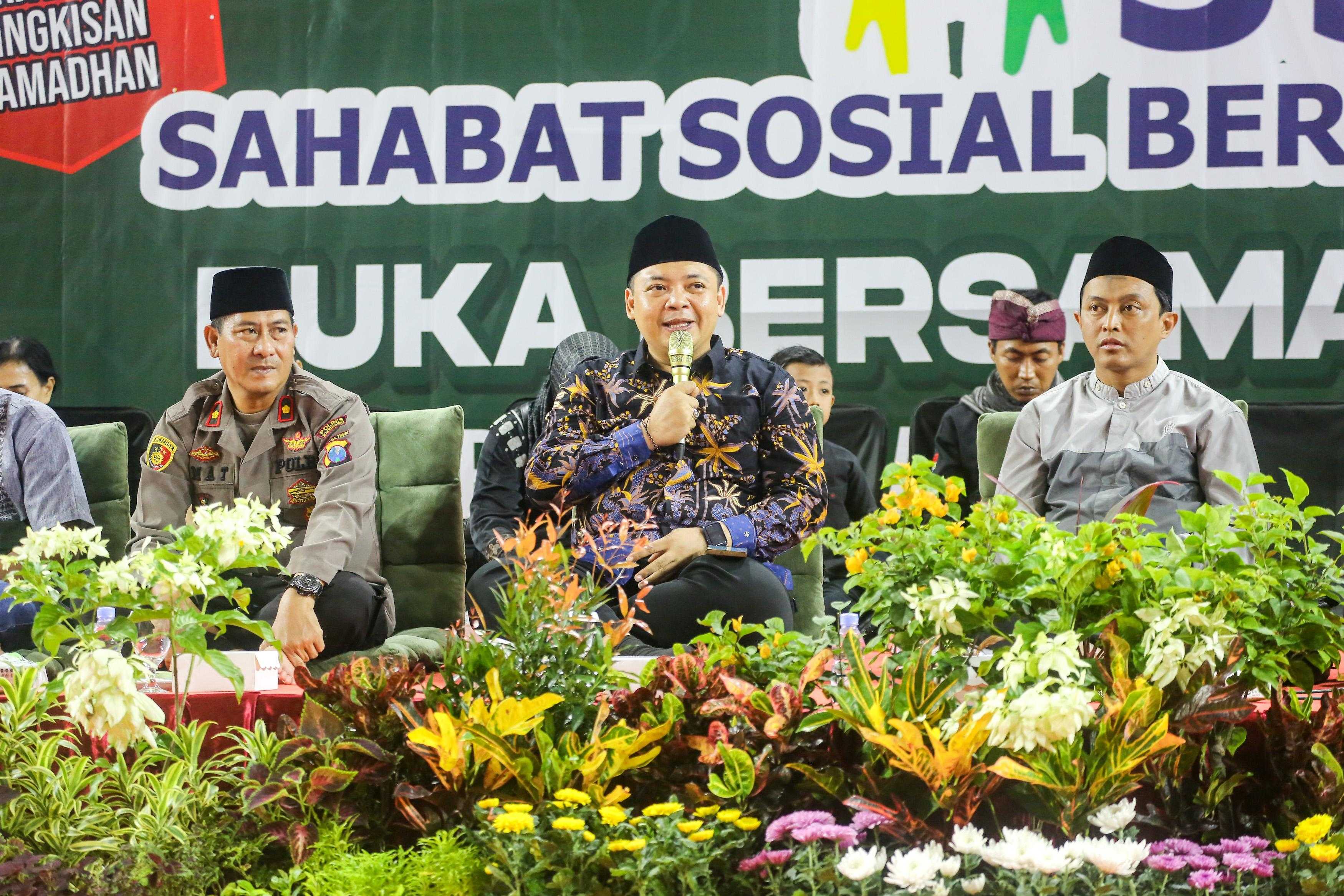 gambar utama