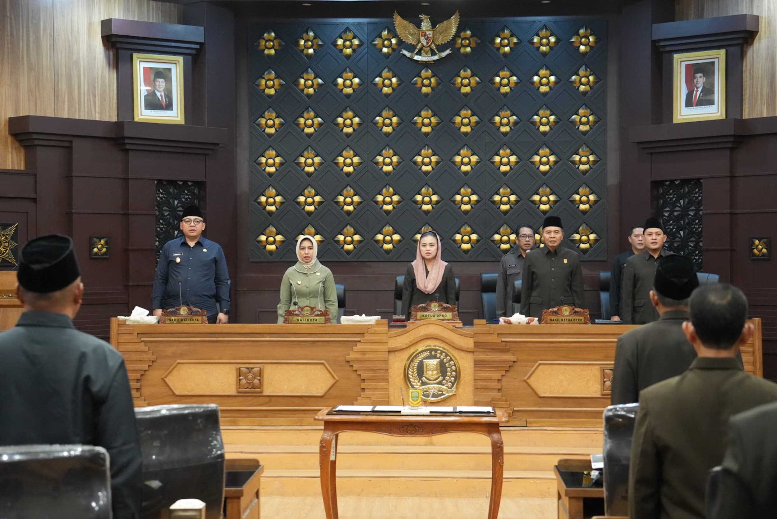 gambar utama