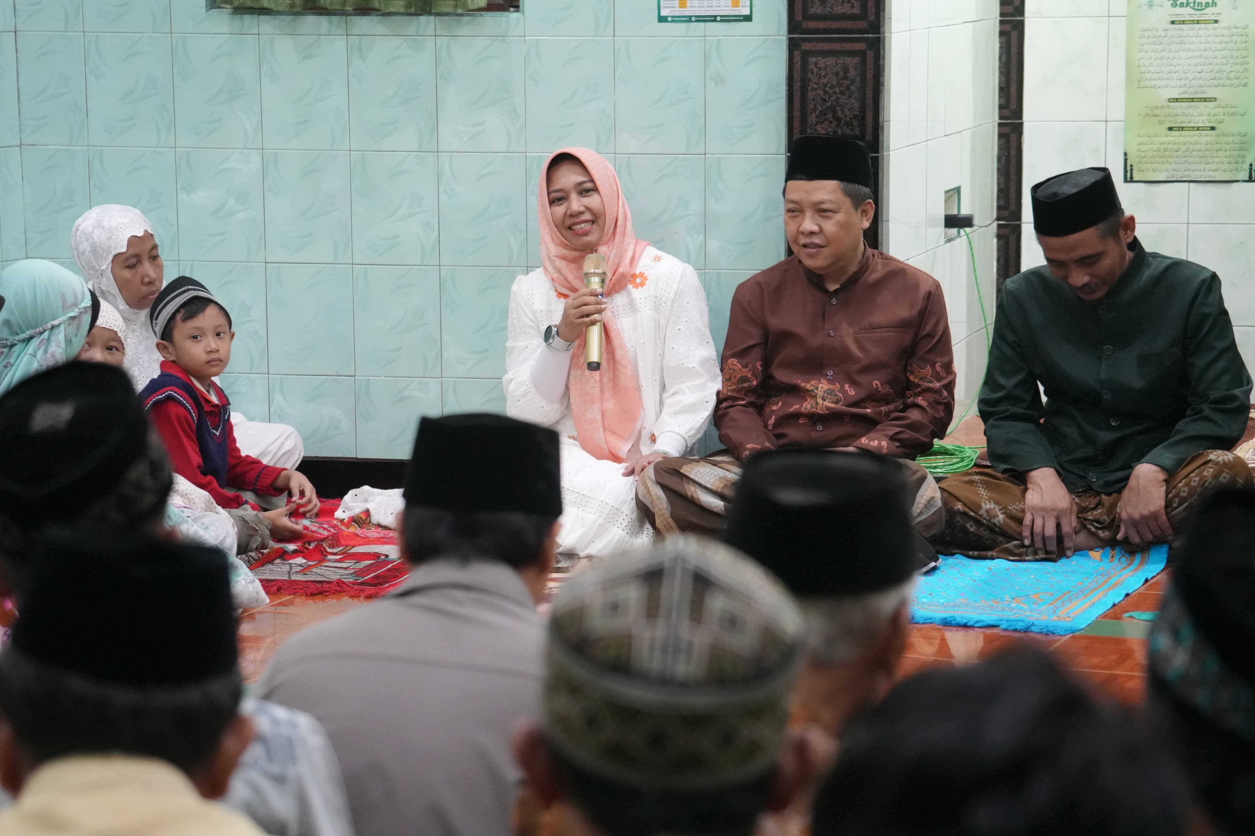 gambar utama