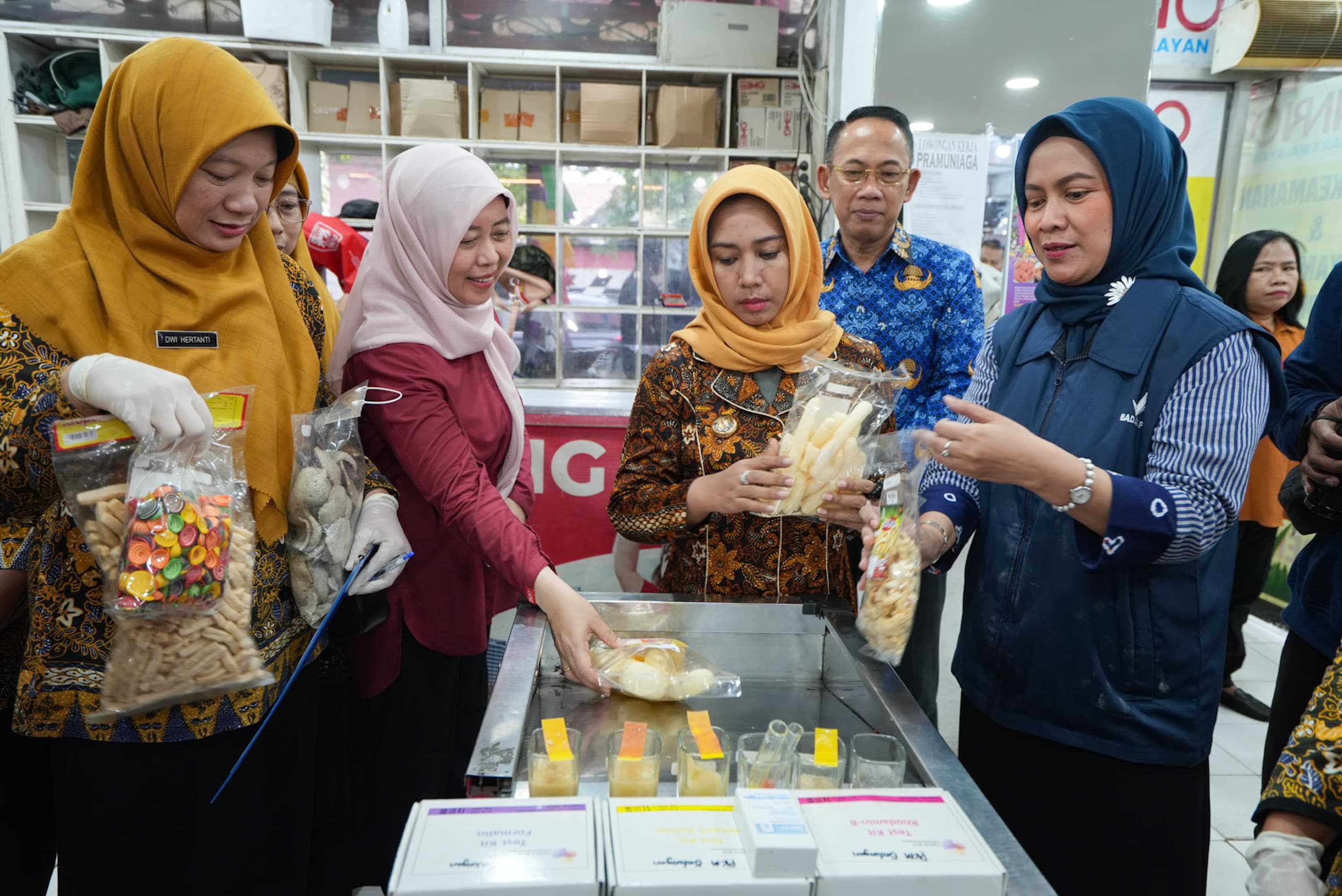 gambar utama