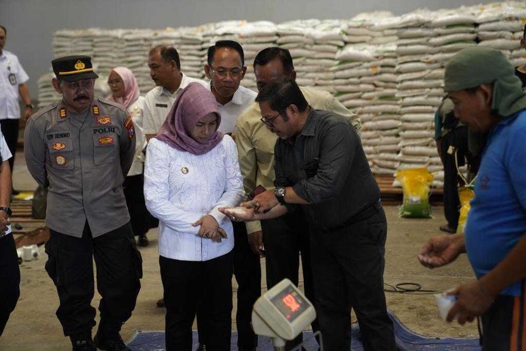gambar utama