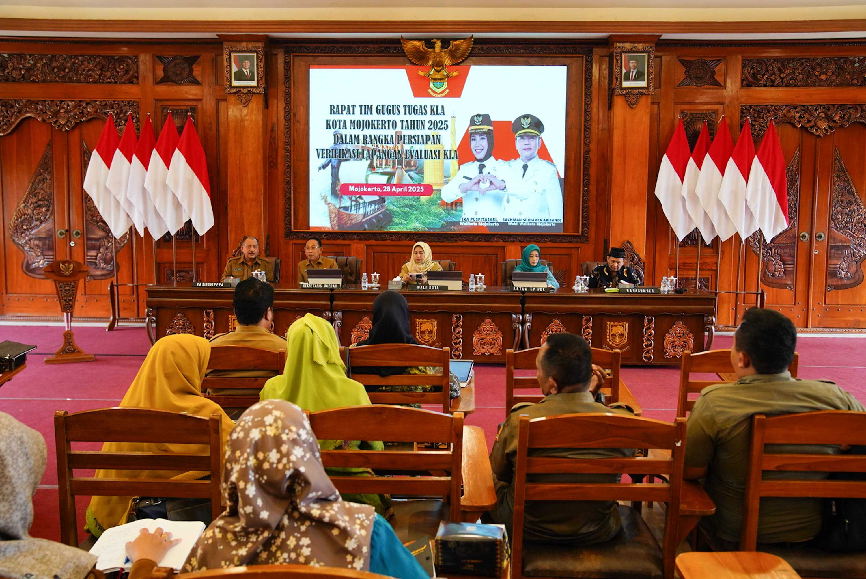 gambar utama