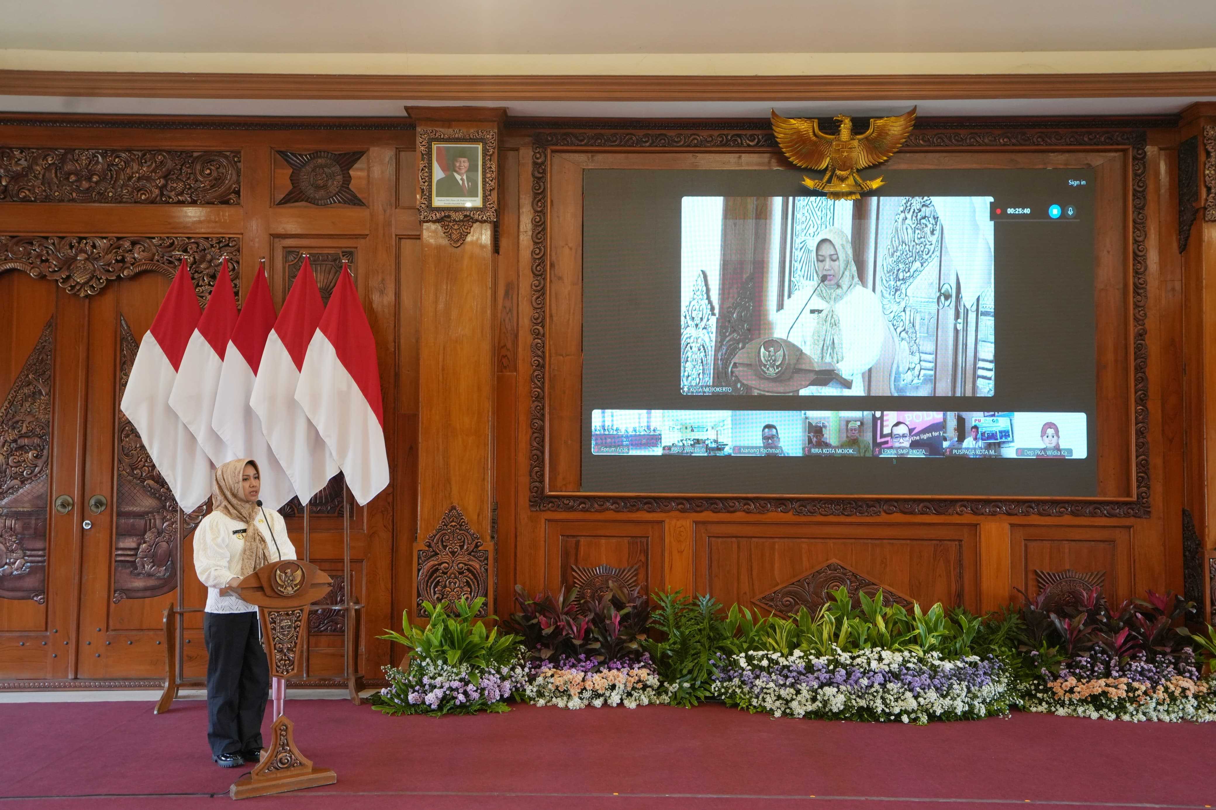 gambar utama