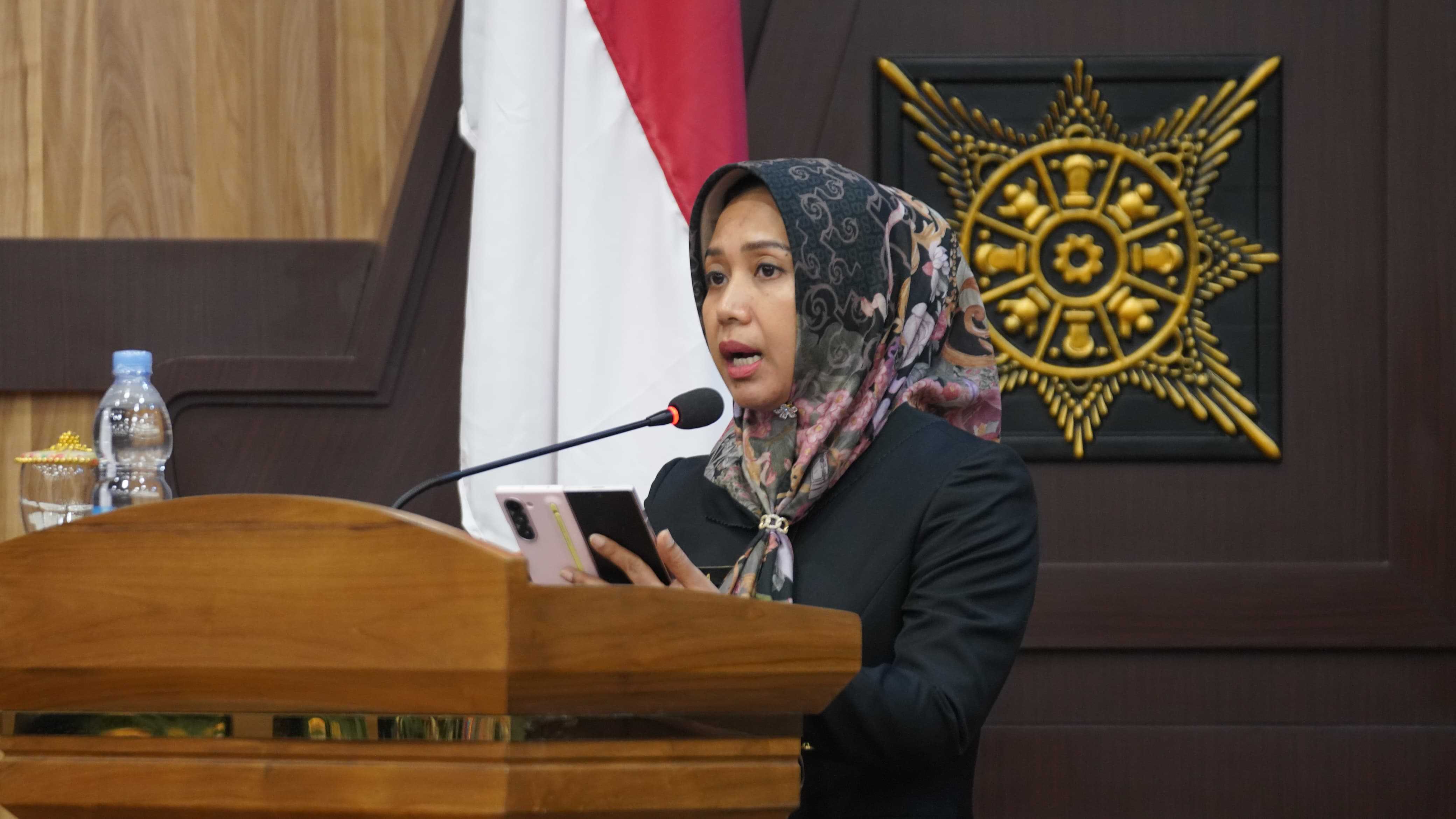 gambar utama