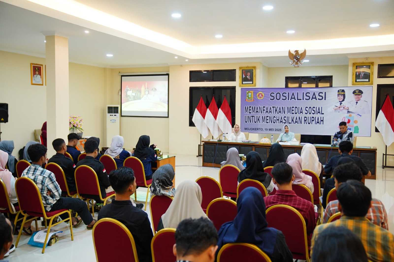 gambar utama