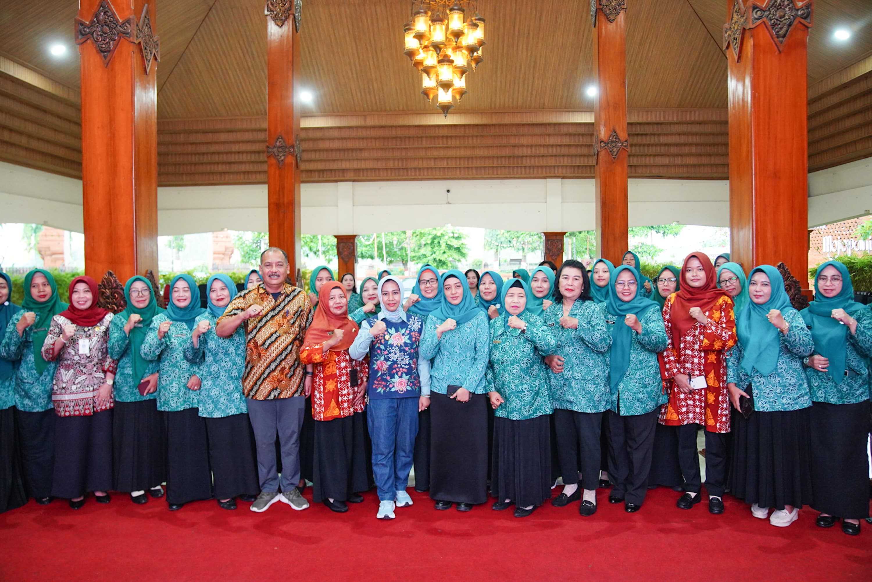 gambar utama