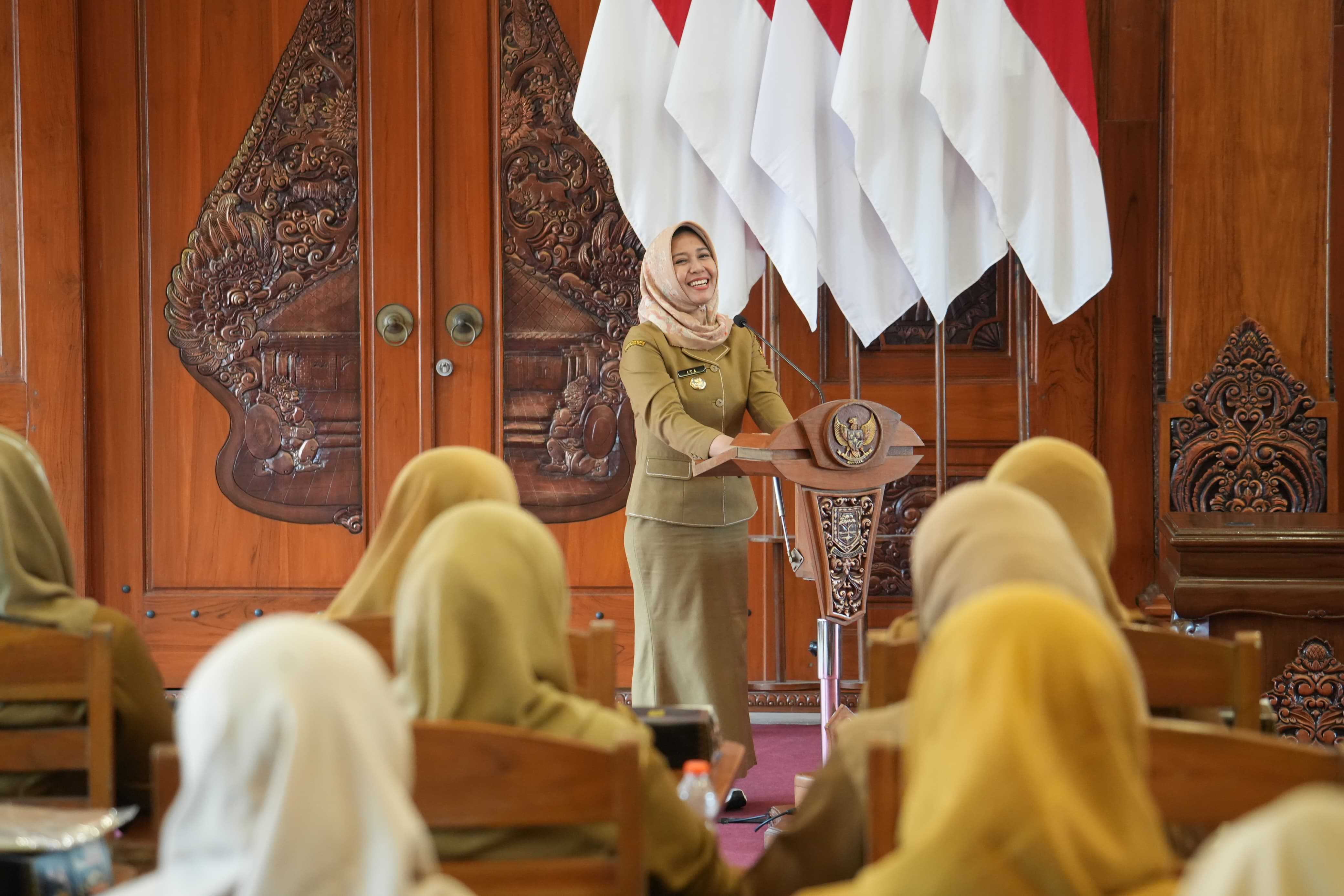 gambar utama