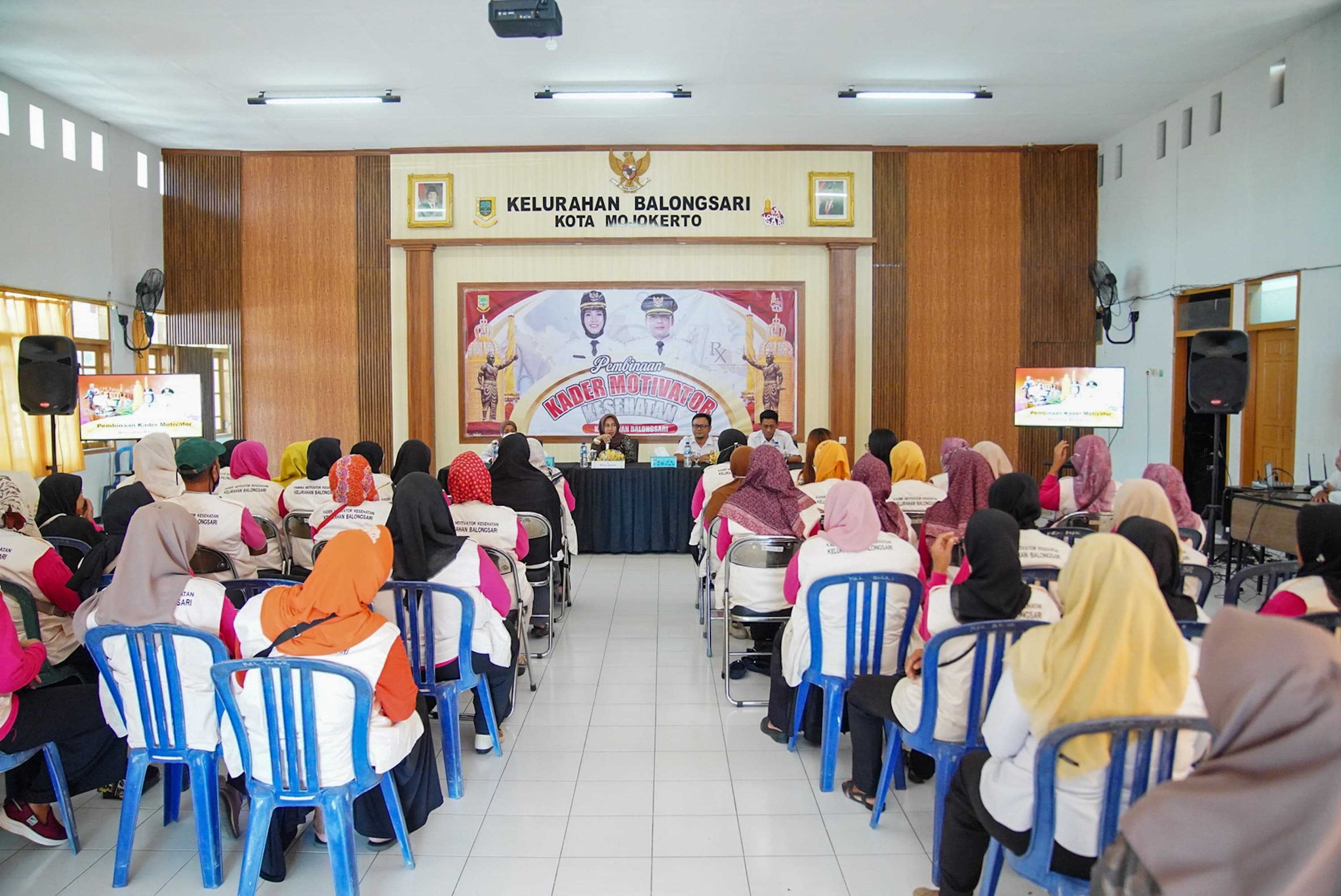 gambar utama