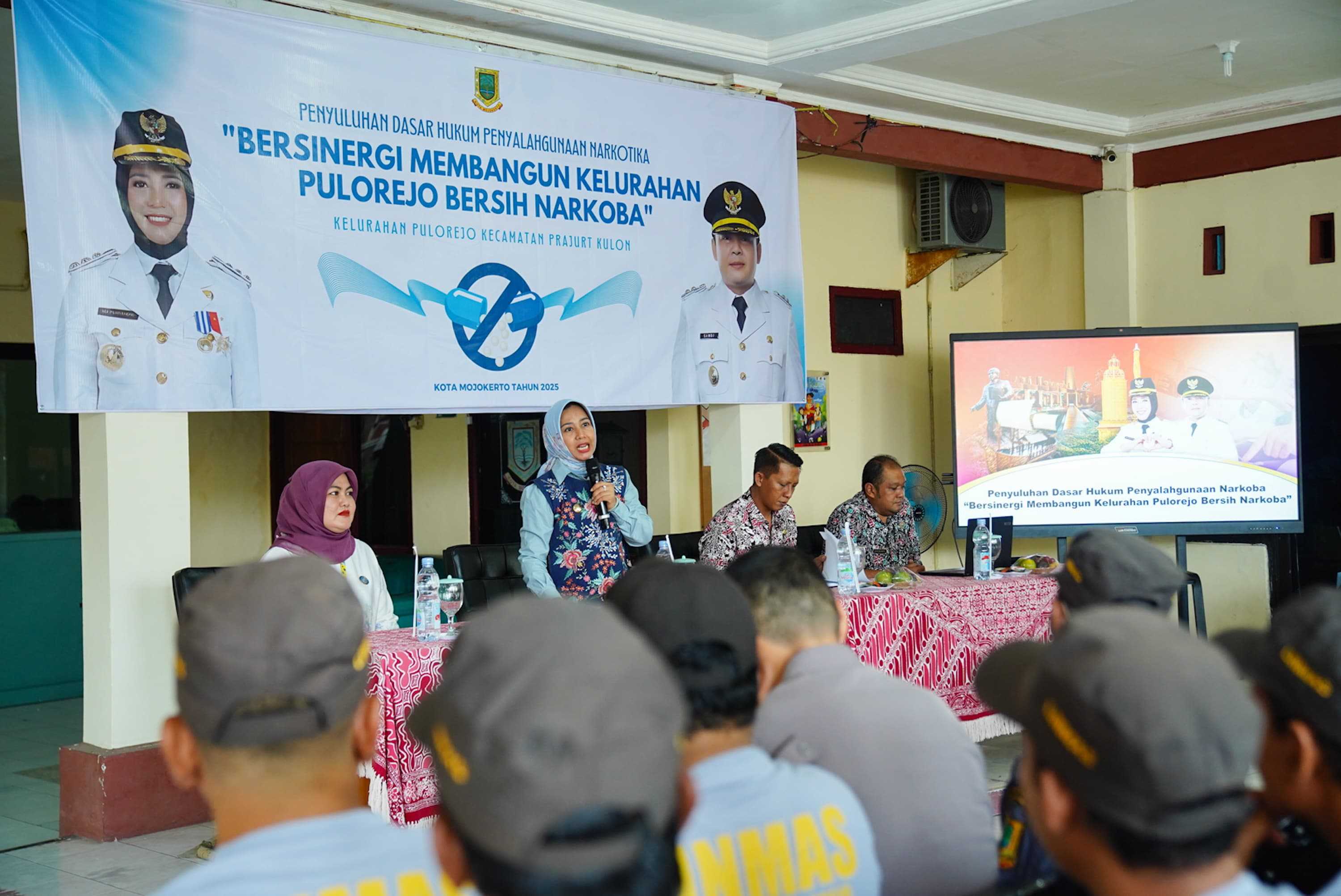 gambar utama