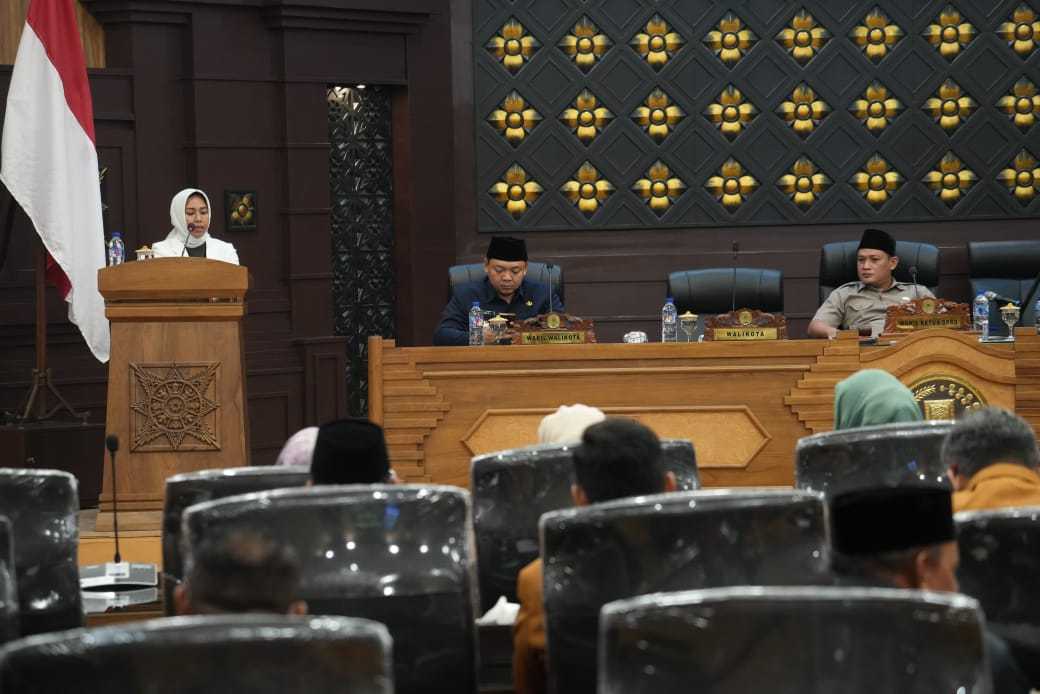 gambar utama