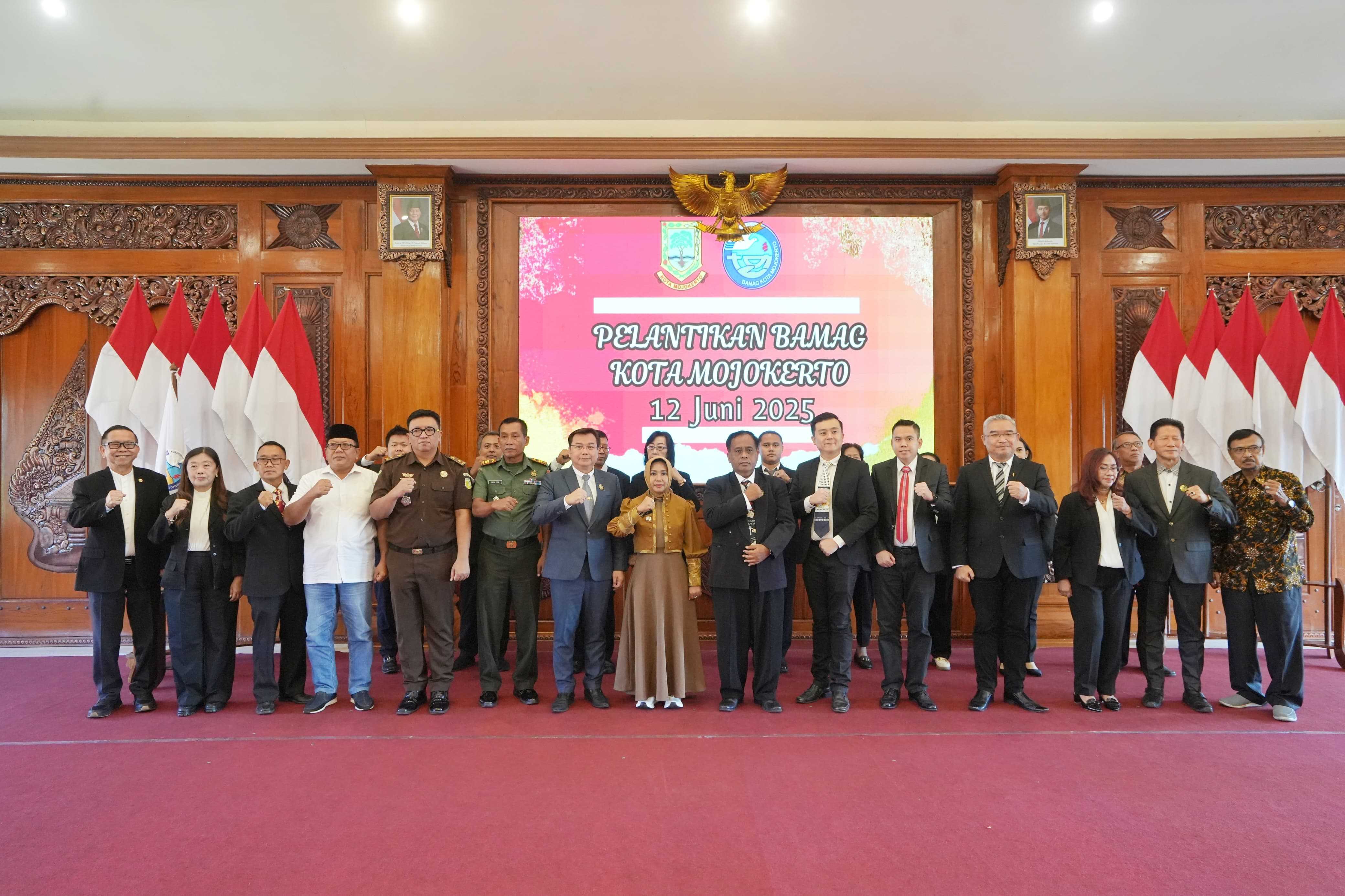 gambar utama