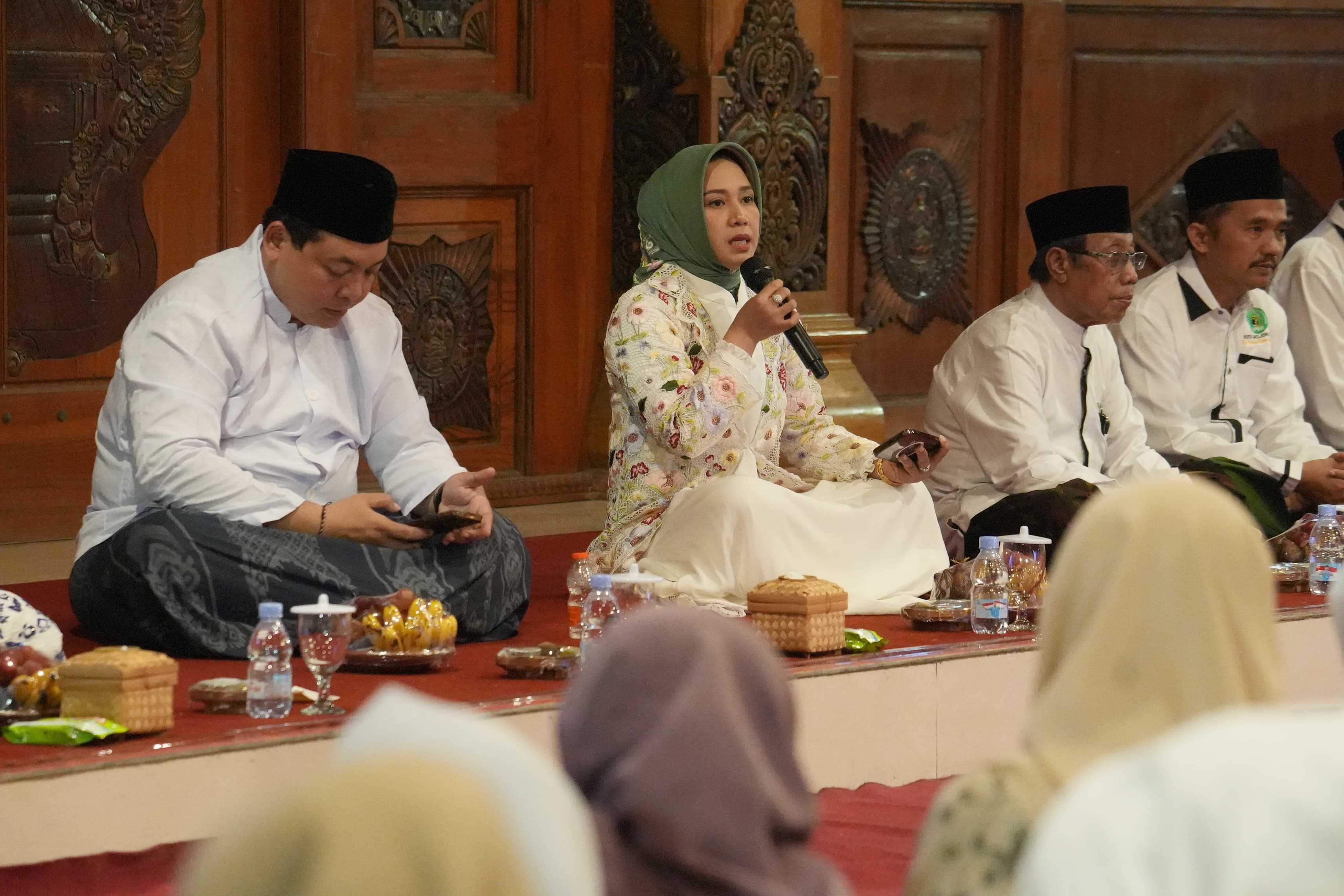 gambar utama