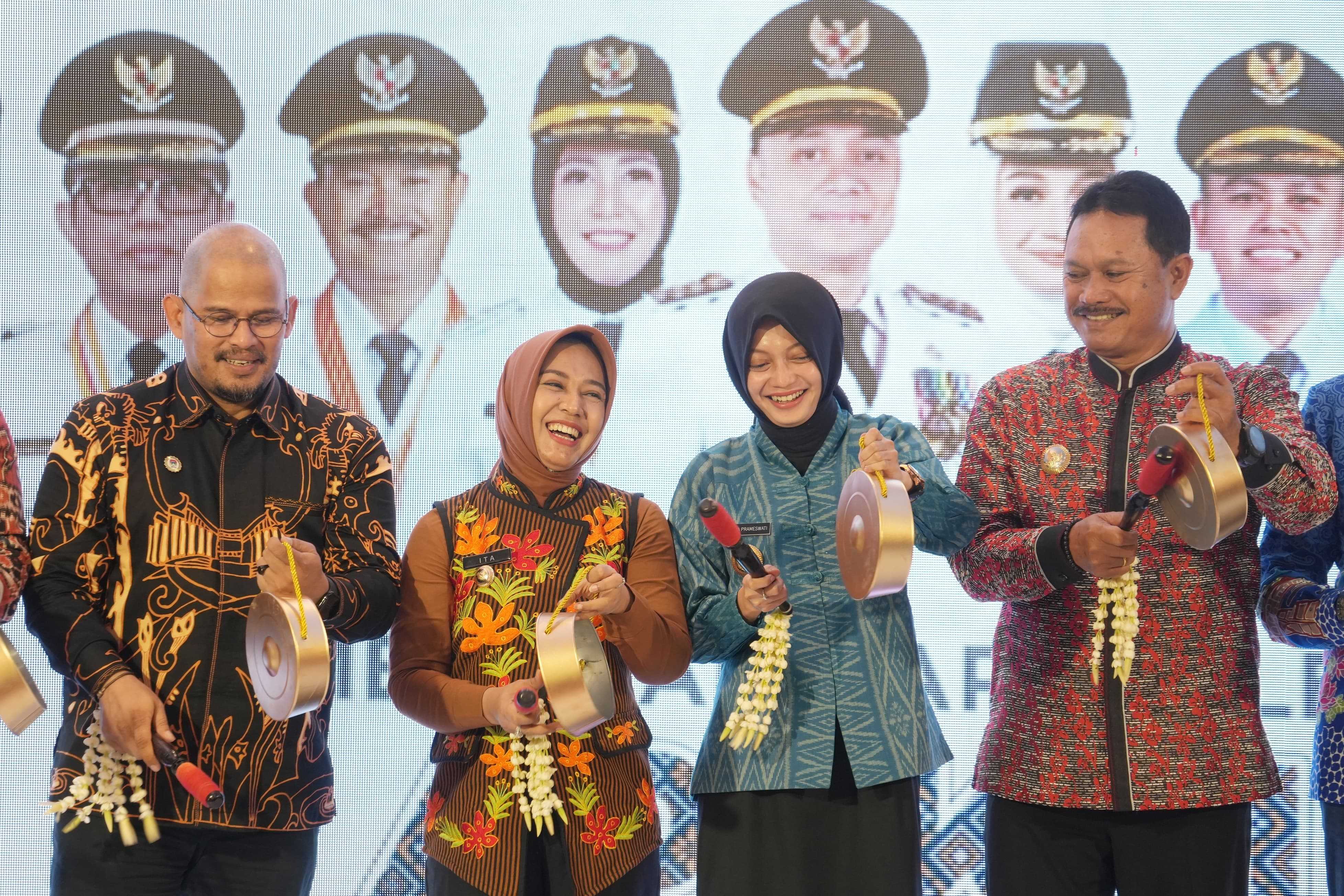 gambar utama